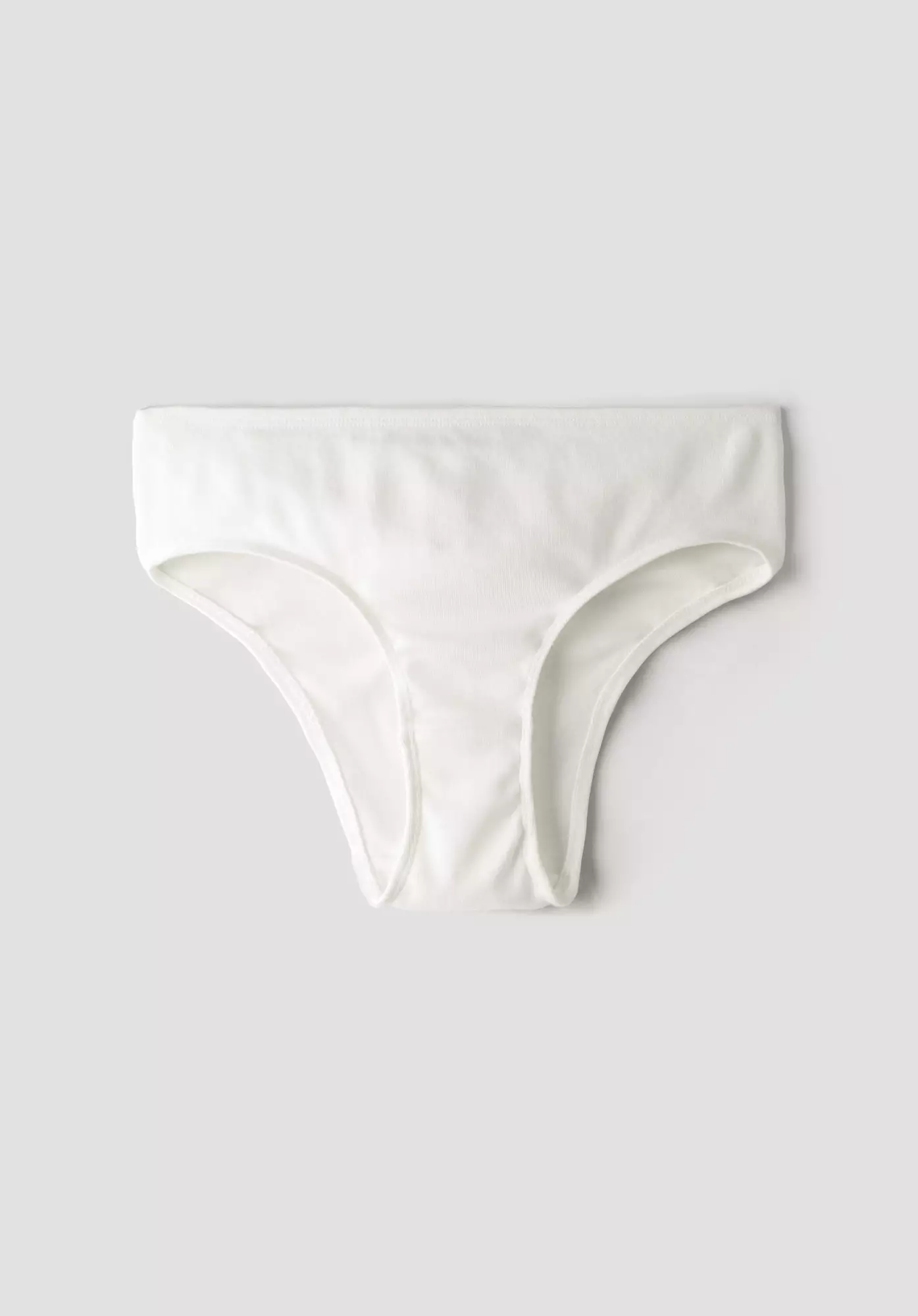 Regular cut briefs in a set of 2 made from pure organic cotton - 2