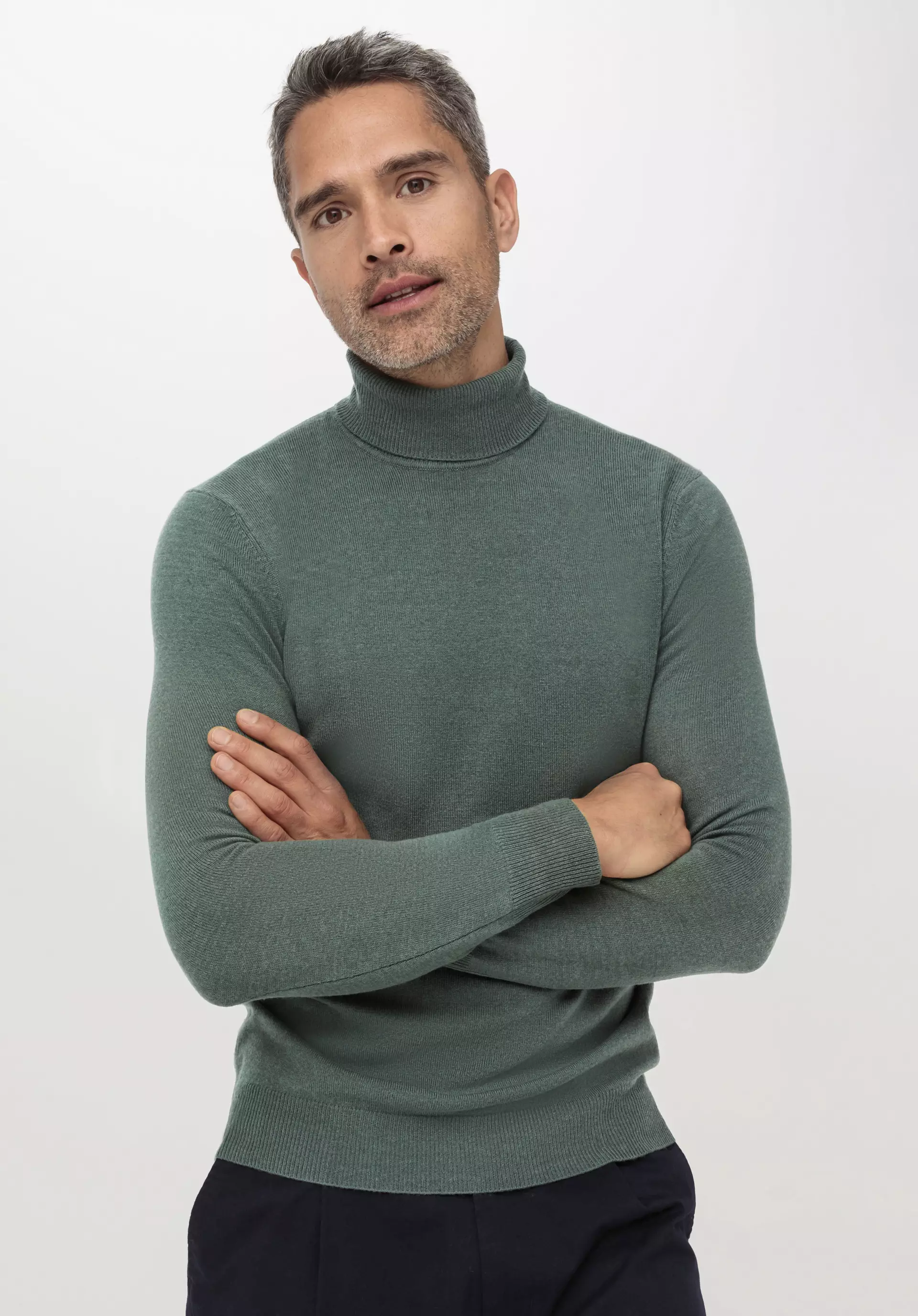 Turtleneck sweater made cashmere virgin wool 48904 with of