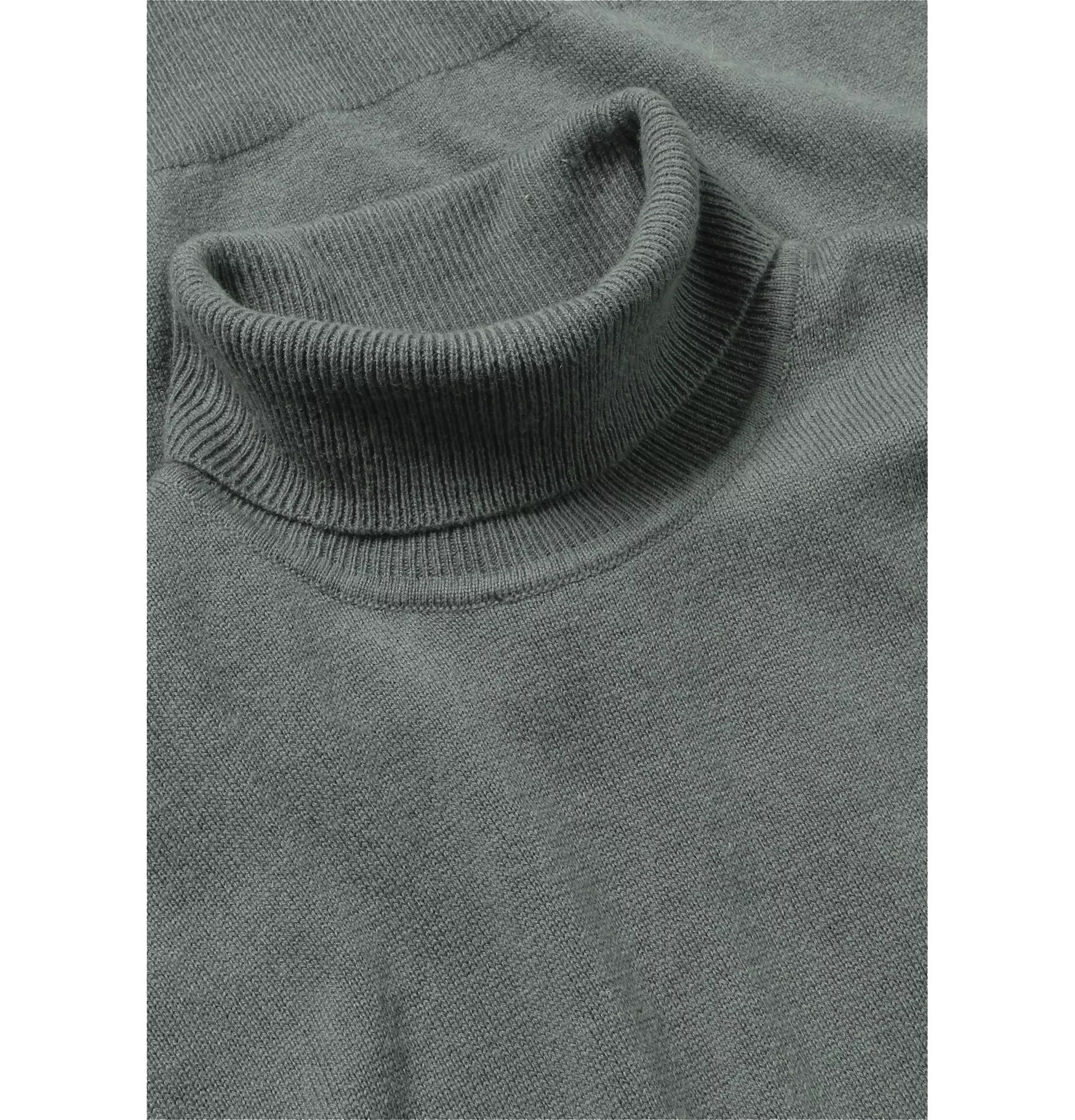 Turtleneck sweater made of virgin wool with cashmere 48904