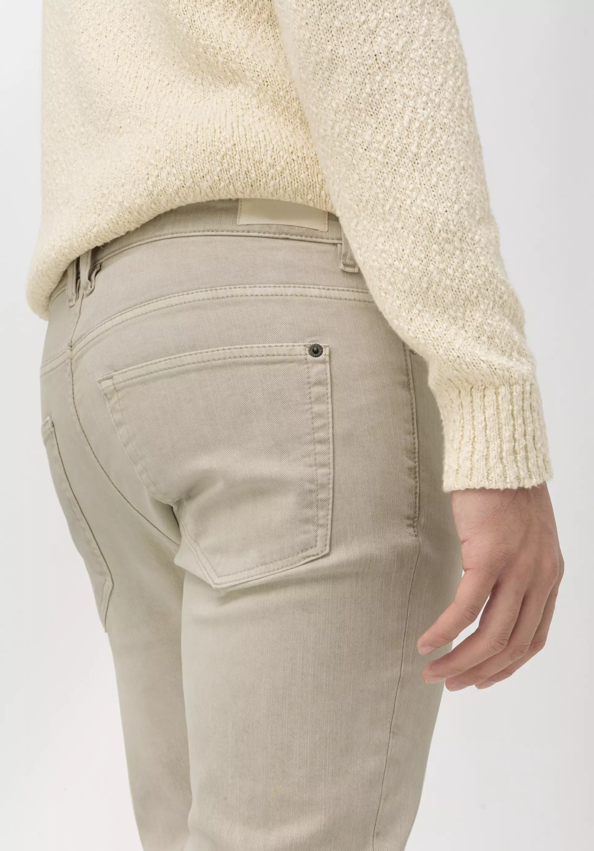 Jeans Jasper mineralgefärbt Slim Fit aus Bio-Denim - 2