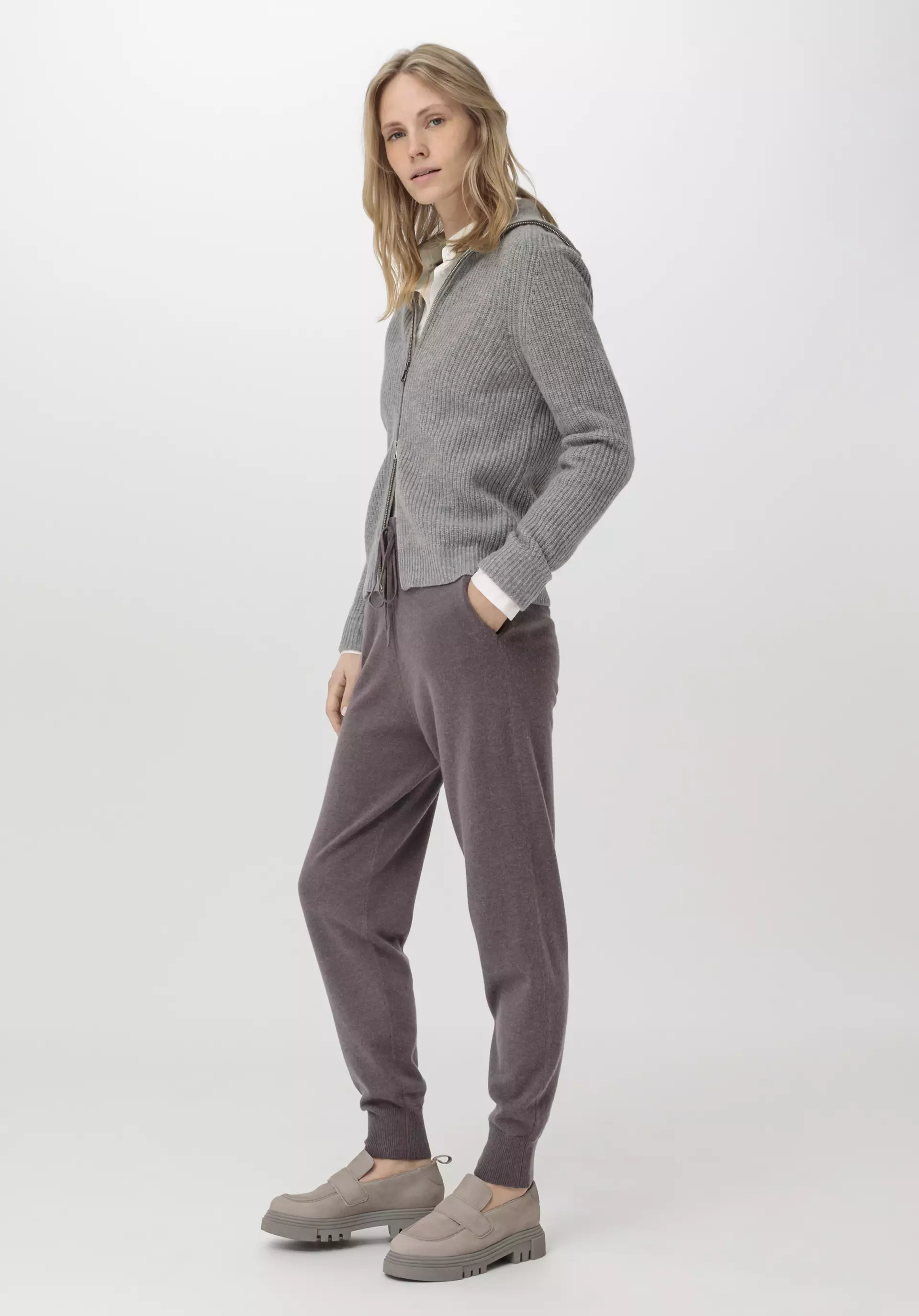 Knitted pants made of organic new wool with cashmere - 0