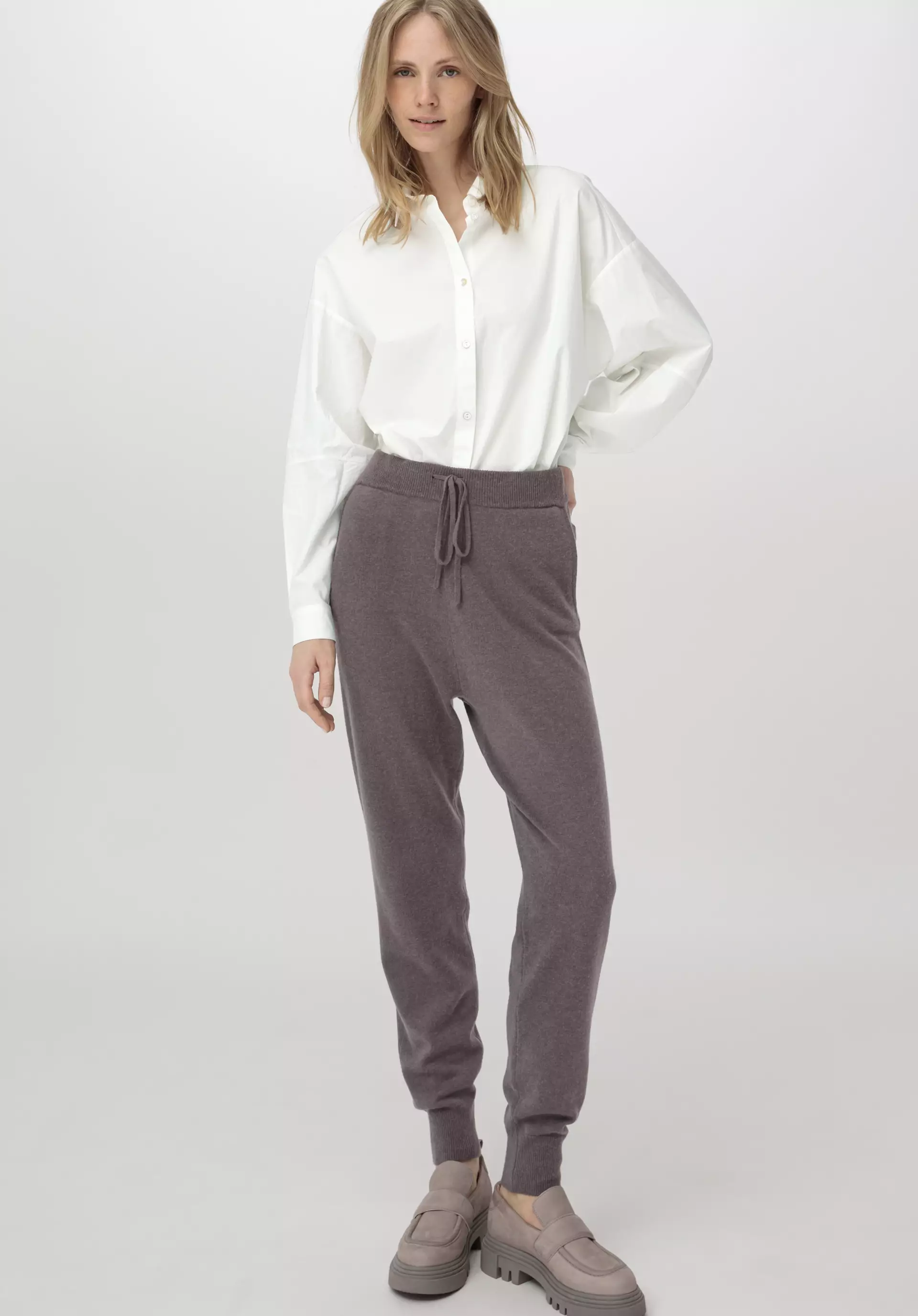 Knitted pants made of organic new wool with cashmere - 1
