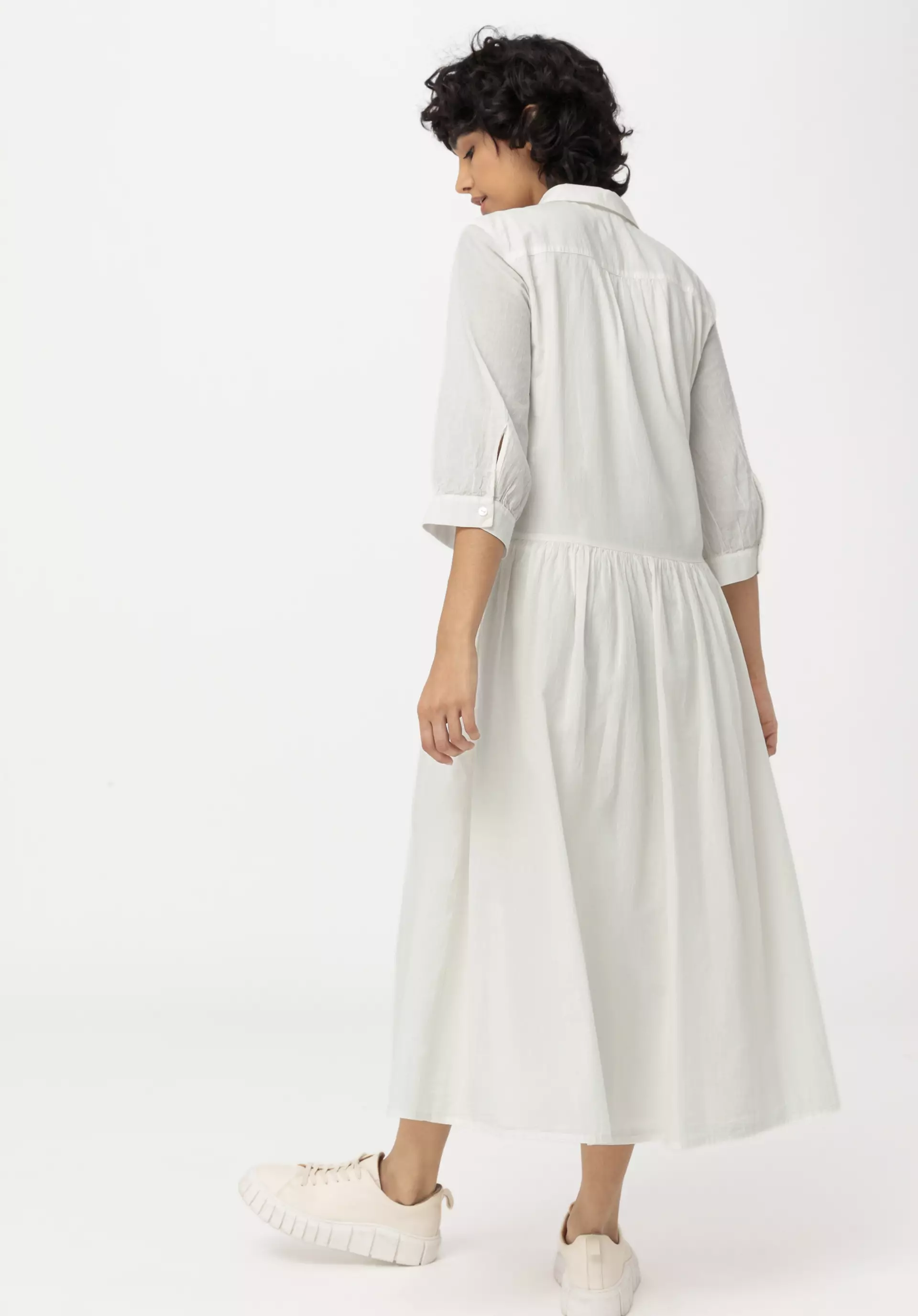 Midi dress made from pure organic cotton - 1