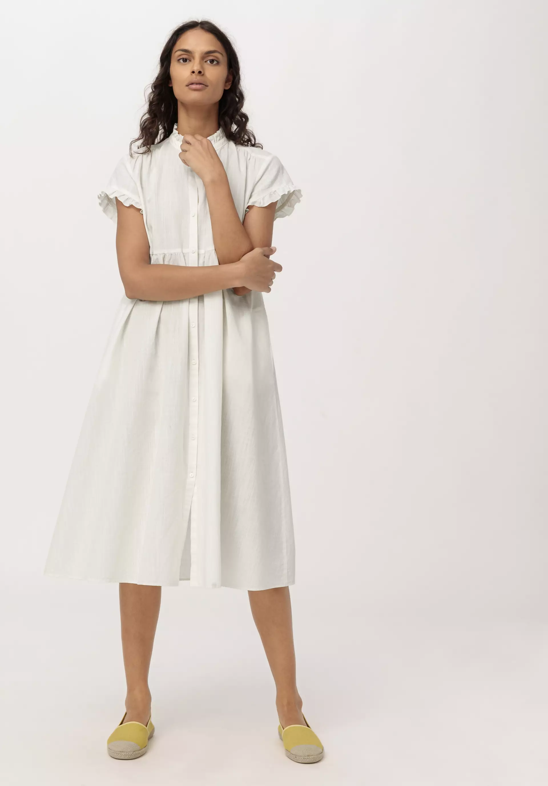 Dress with ruffles in organic cotton and linen - 3