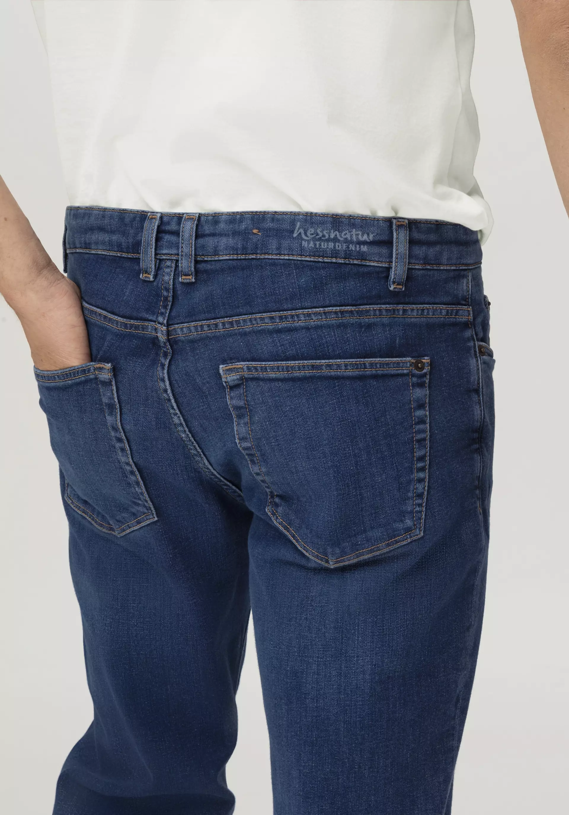 BEN Regular Straight jeans made from organic denim - 2