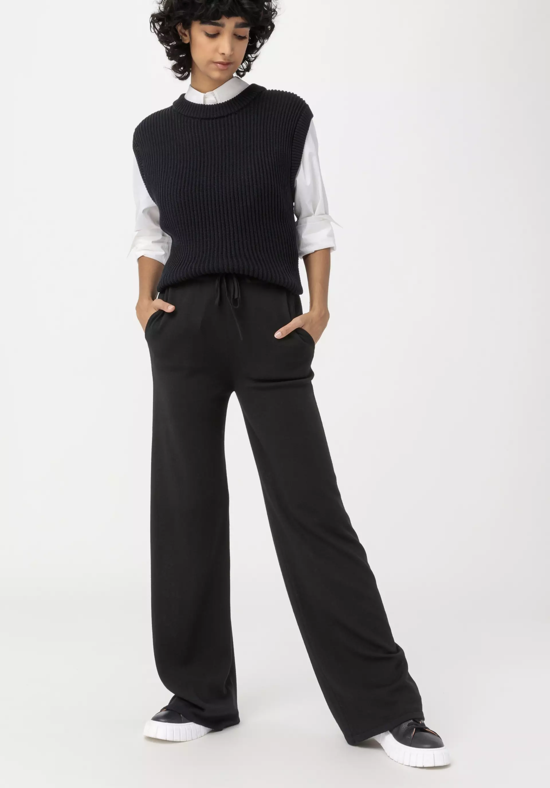 Knitted pants made from pure organic merino wool - 3