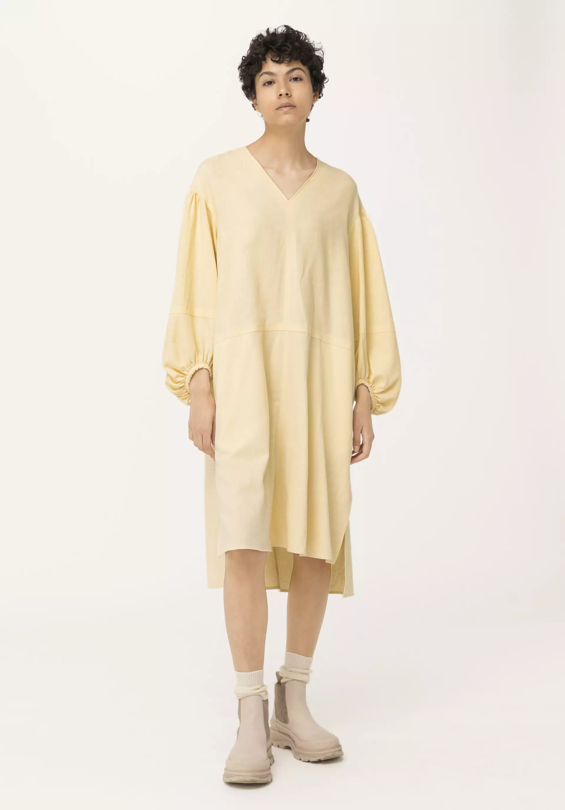 Kleid aus Bio-Baumwolle mit Leinen - 0