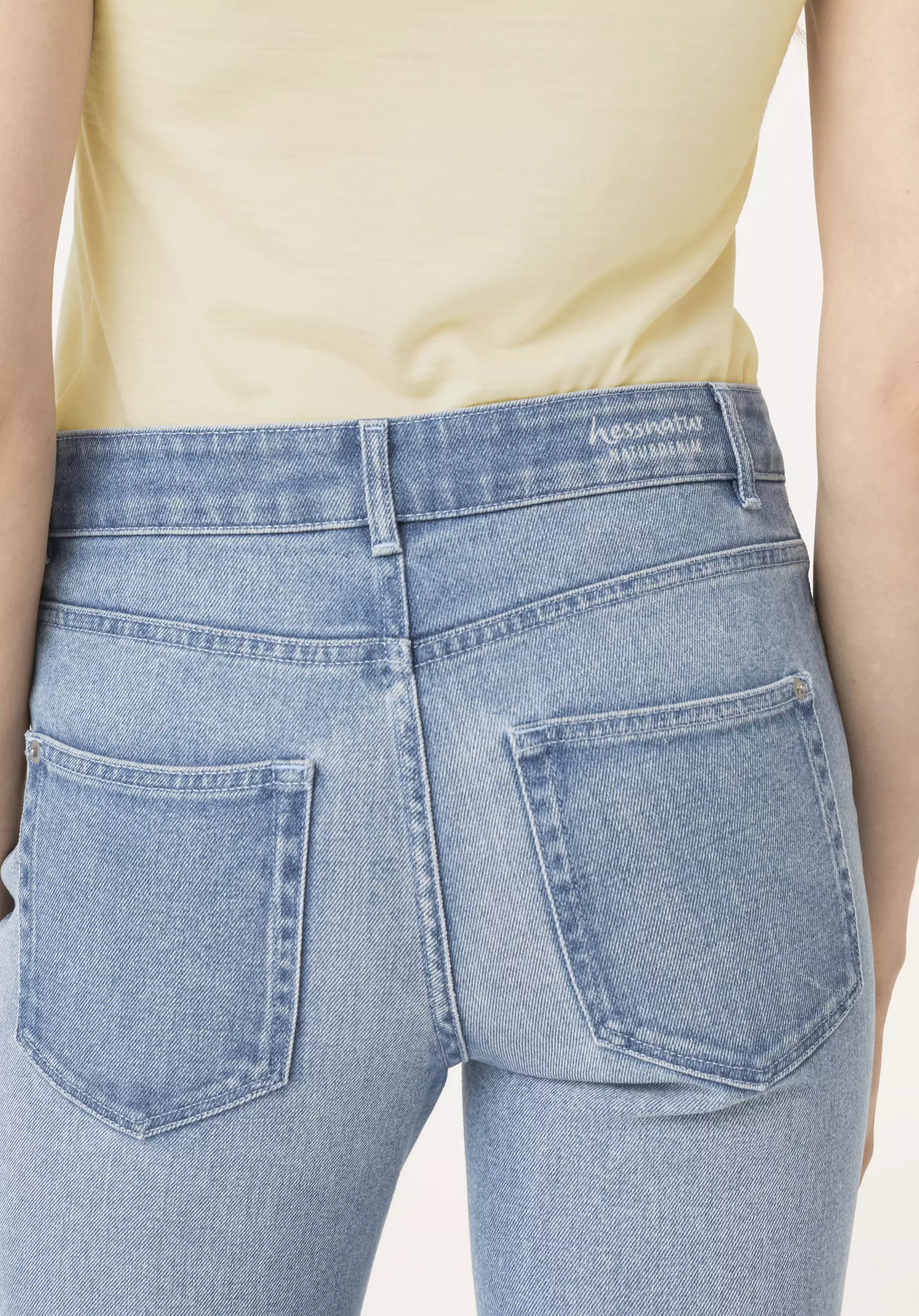Hanna Mom Fit jeans made of organic denim - 3