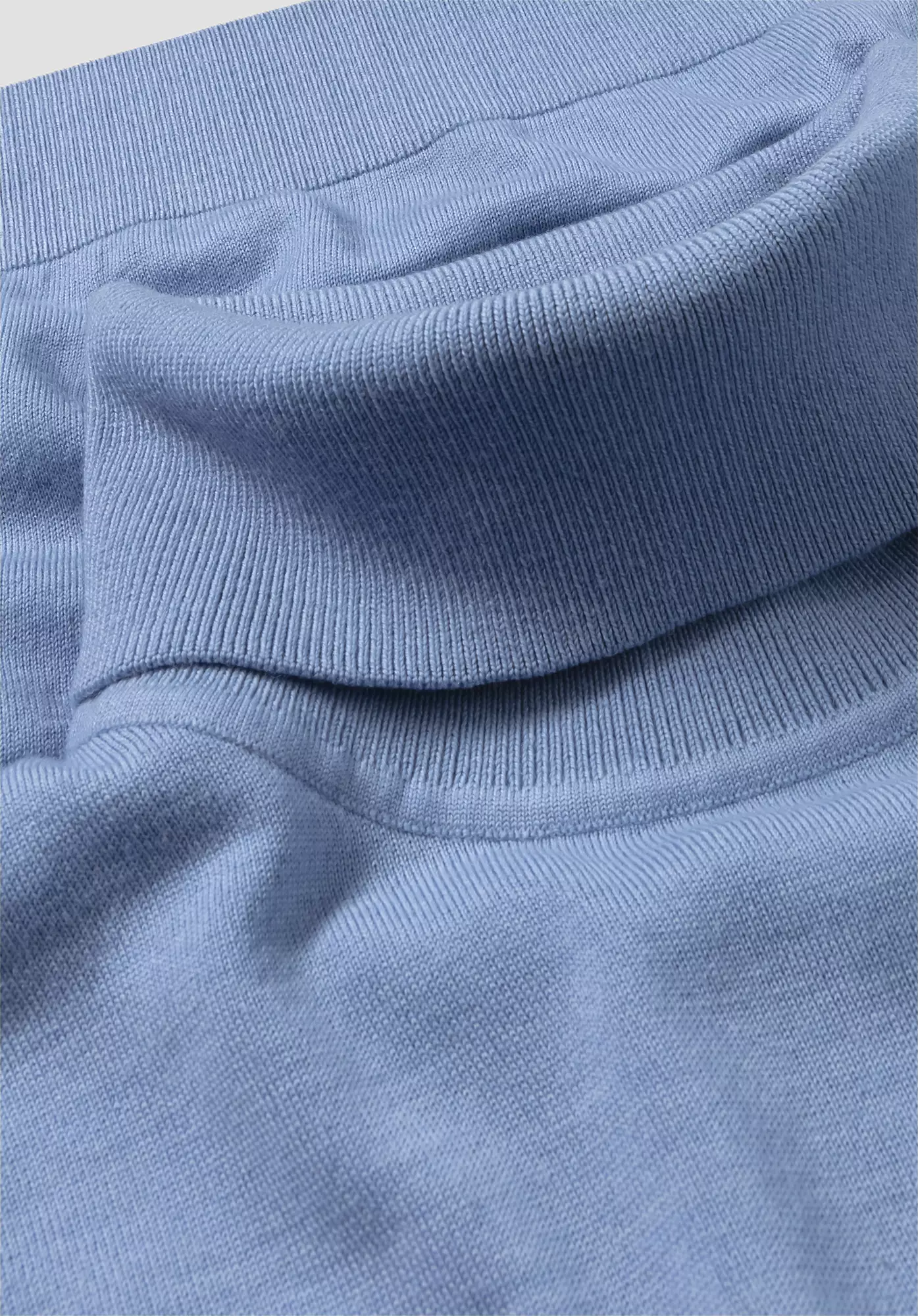 Turtleneck sweater made from pure organic merino wool - 5
