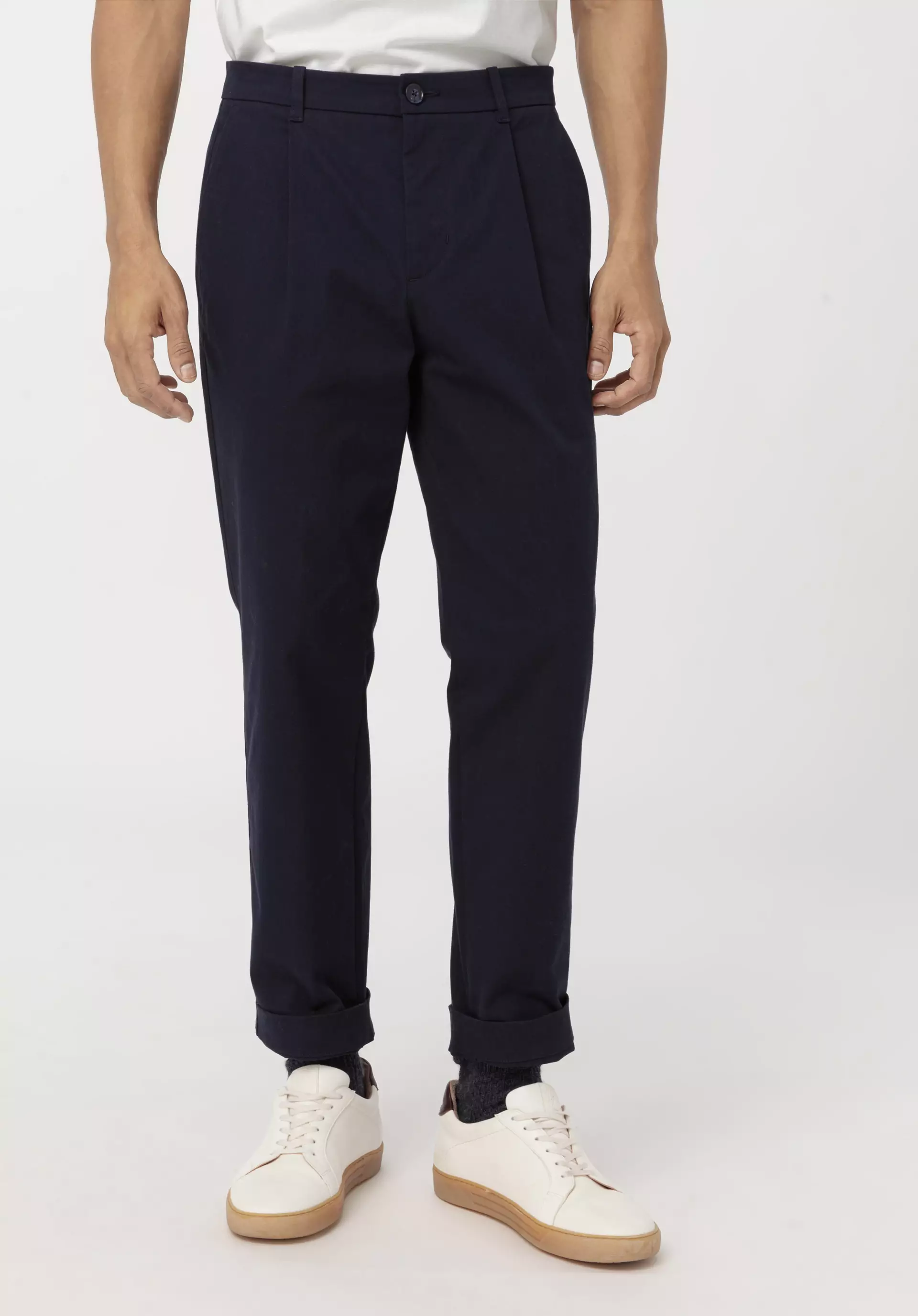 Relaxed fit trousers made from organic cotton with hemp - 1