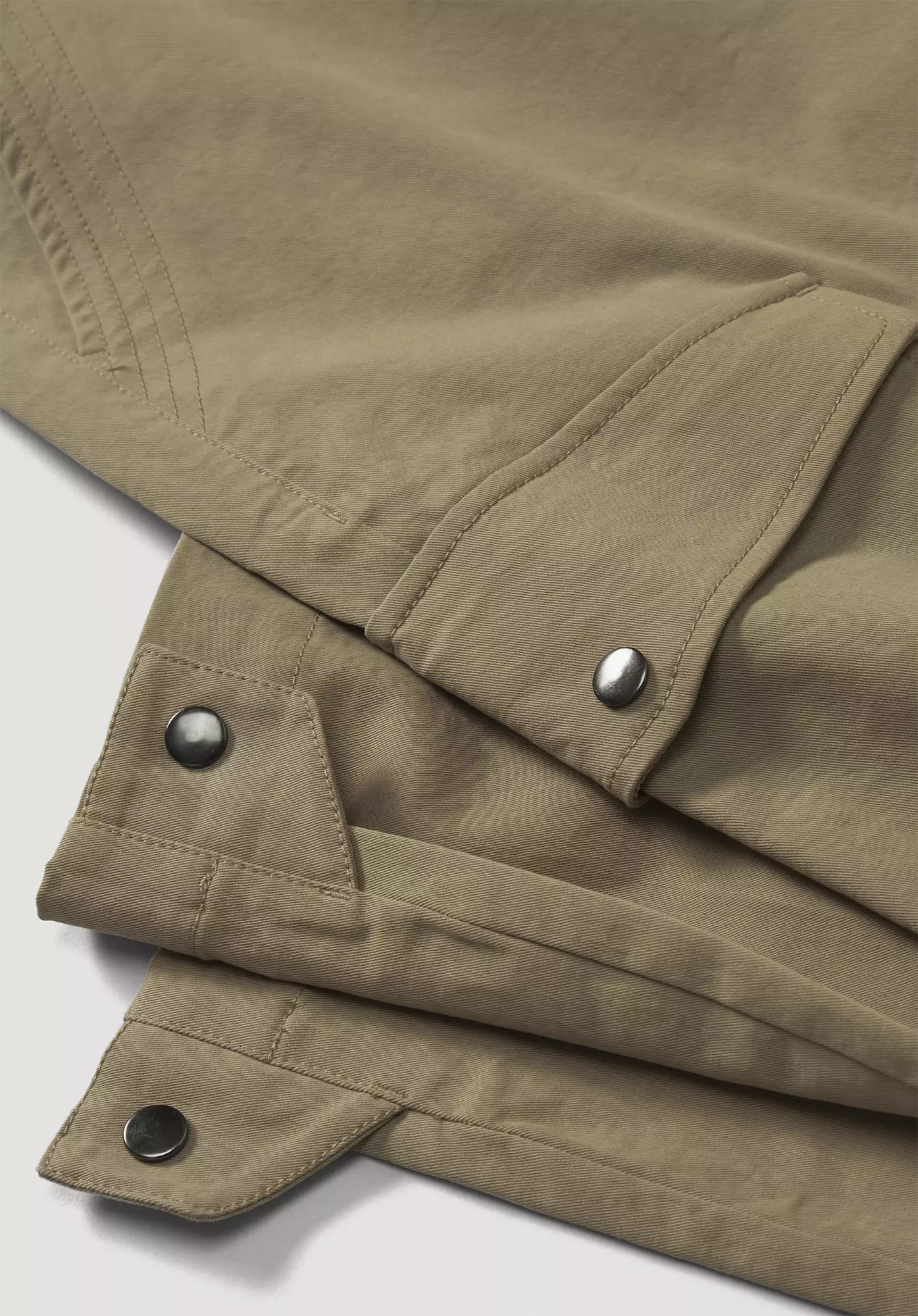 Cropped cargo pants made from organic cotton with hemp - 5
