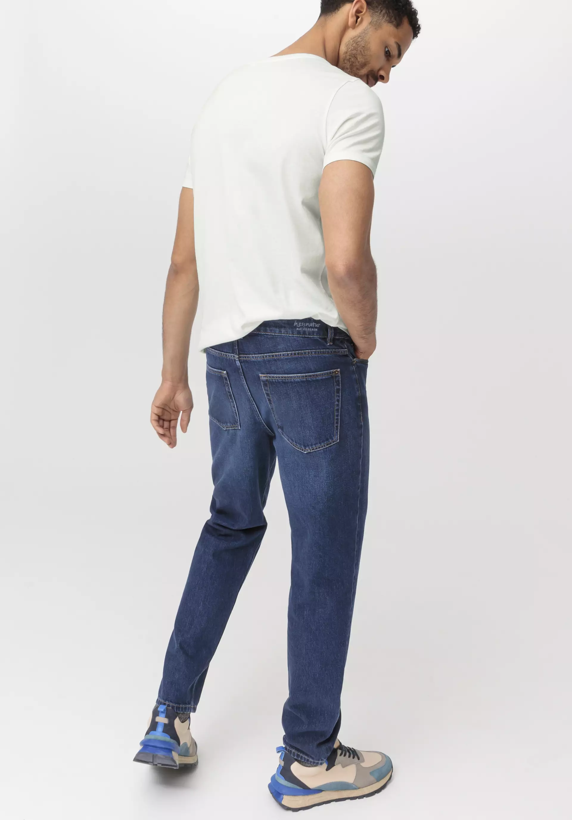 Jeans MADS Relaxed Tapered aus reinem Bio-Denim - 0