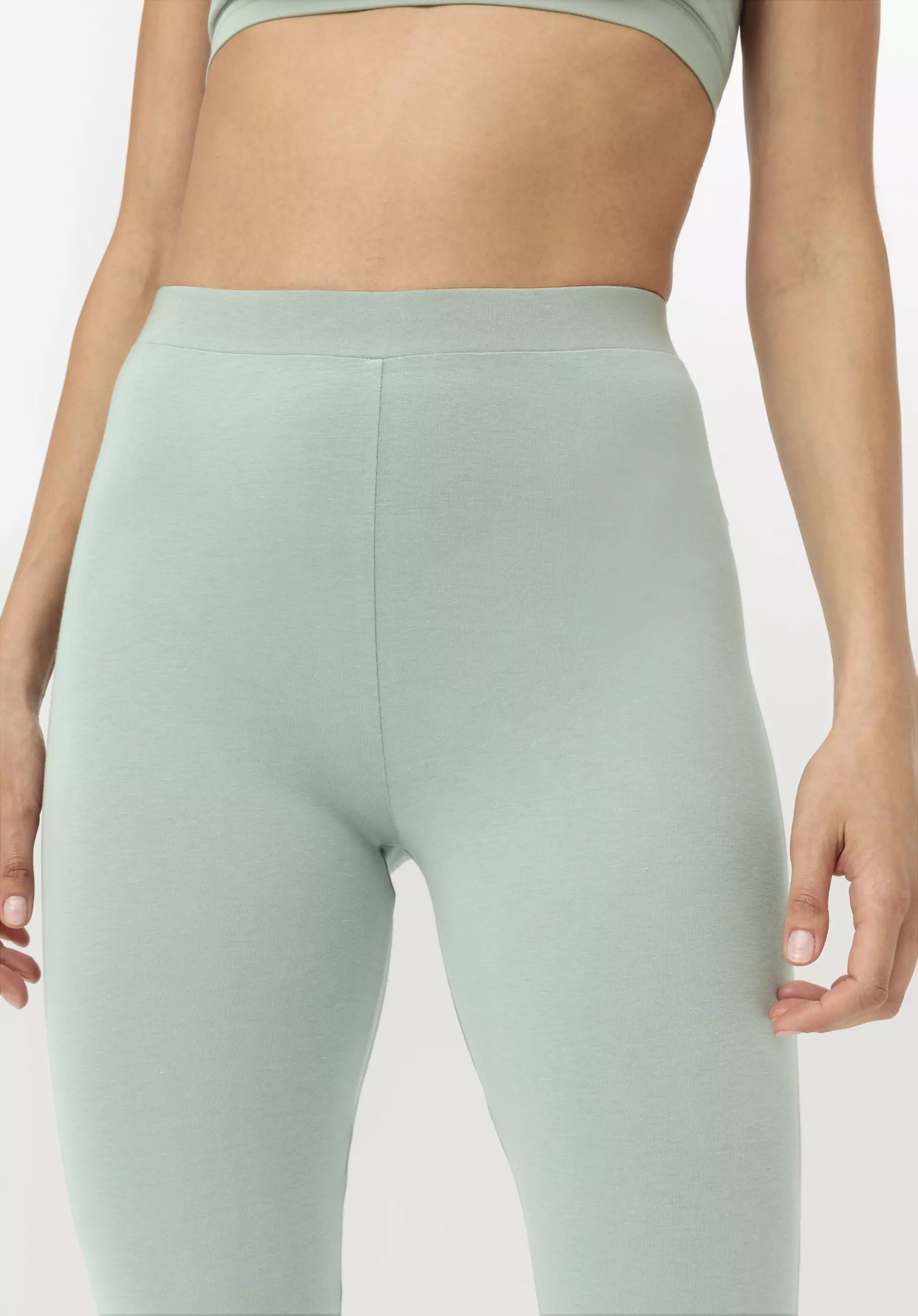 Regular cut PURE BALANCE leggings made of organic cotton and Tencel™ Modal  54899