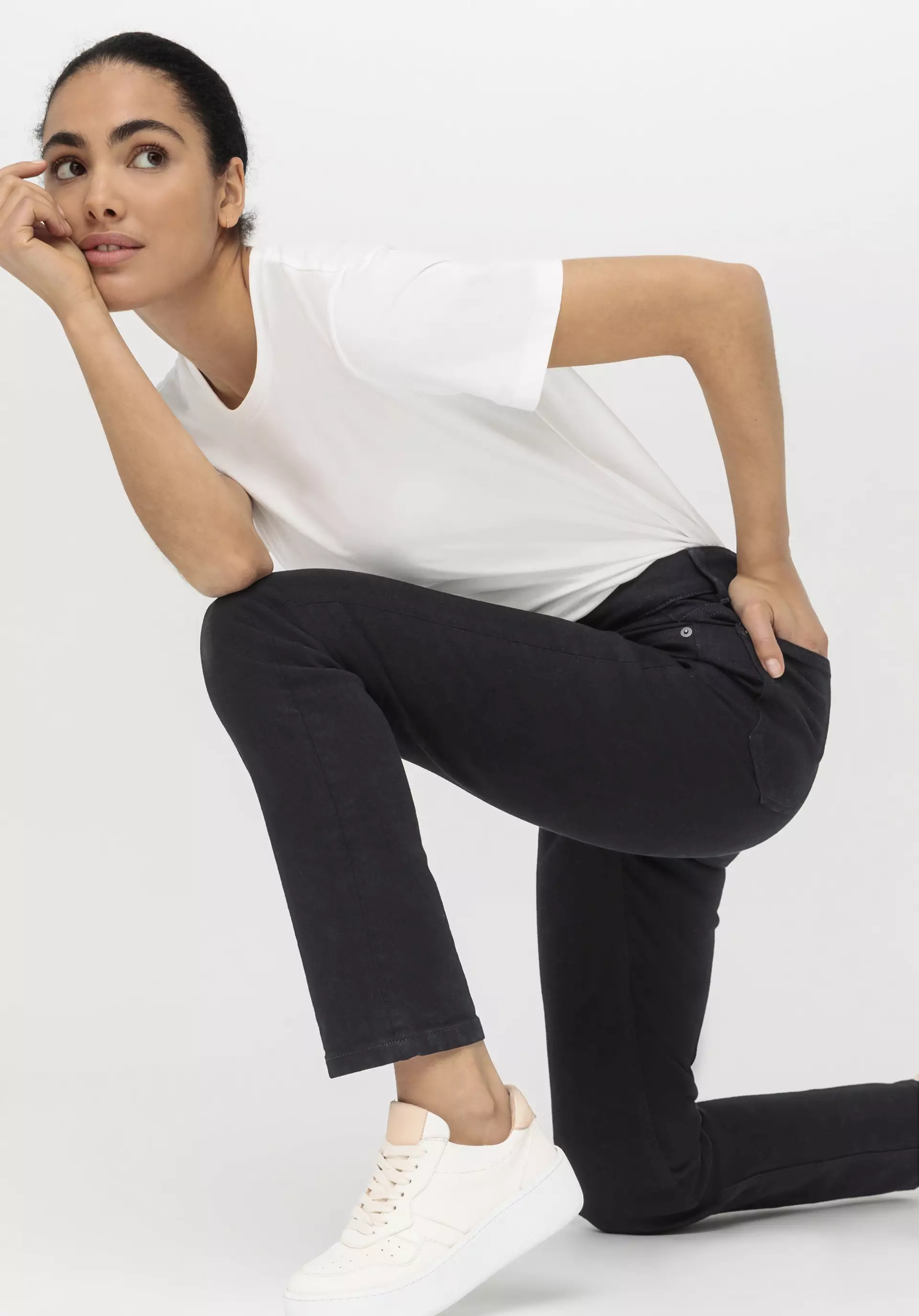 Coreva™ Jeans LINN High Rise Slim aus Bio-Denim - 2