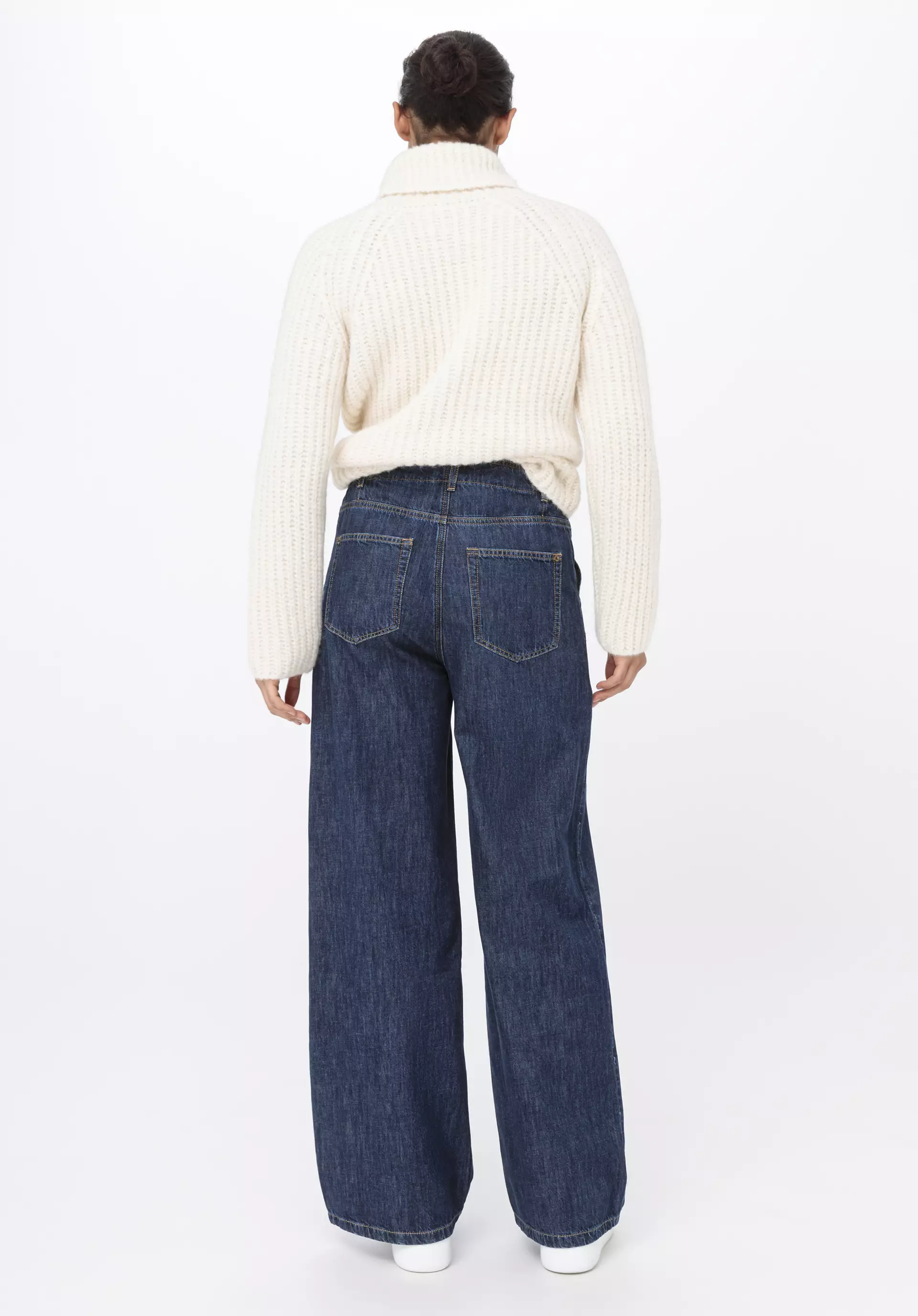 ALVA Mid Rise Wide Leg jeans made of organic denim with kapok - 1