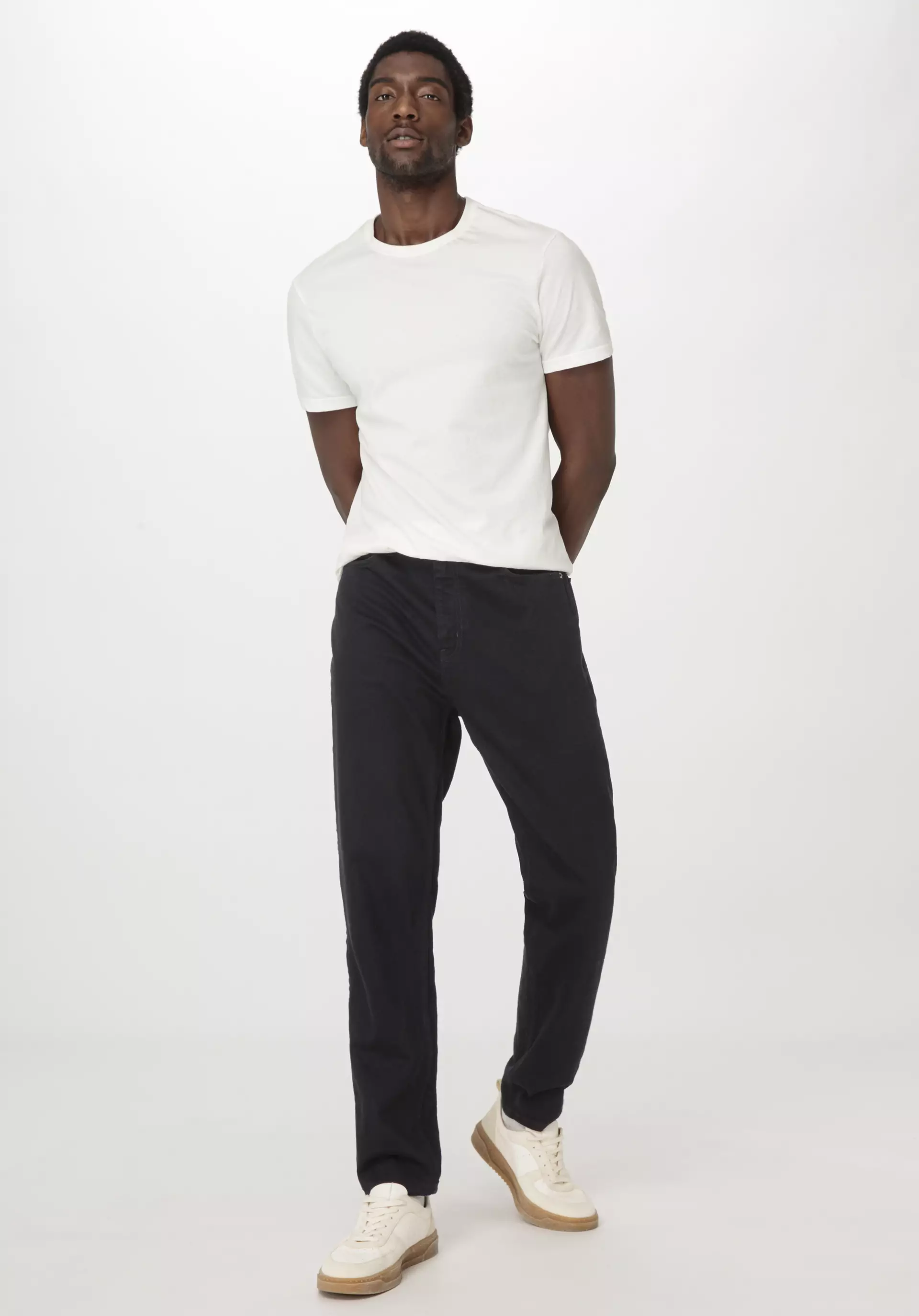 Coreva™ Jeans MADS Relaxed Tapered aus Bio-Denim - 1