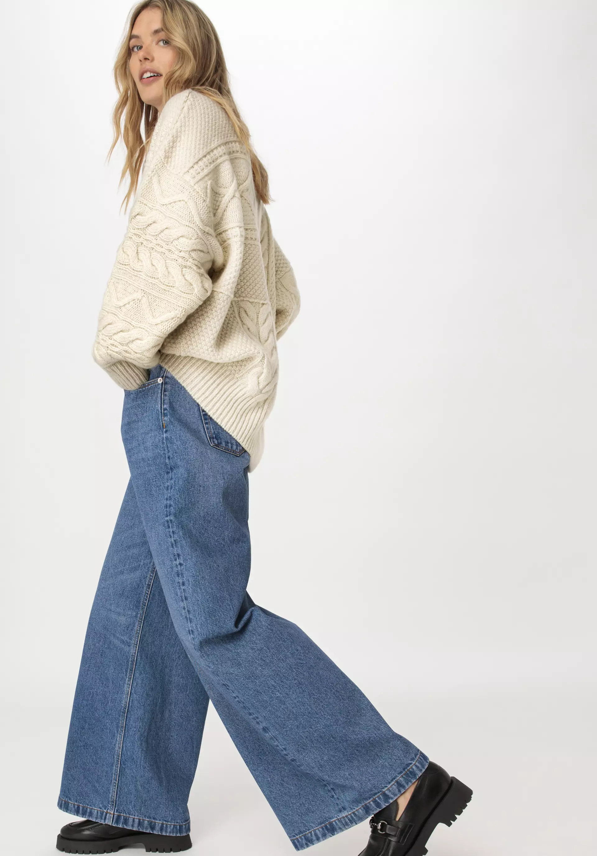 WUNDERKIND X HESSNATUR jeans high rise flared made of pure organic denim - 1