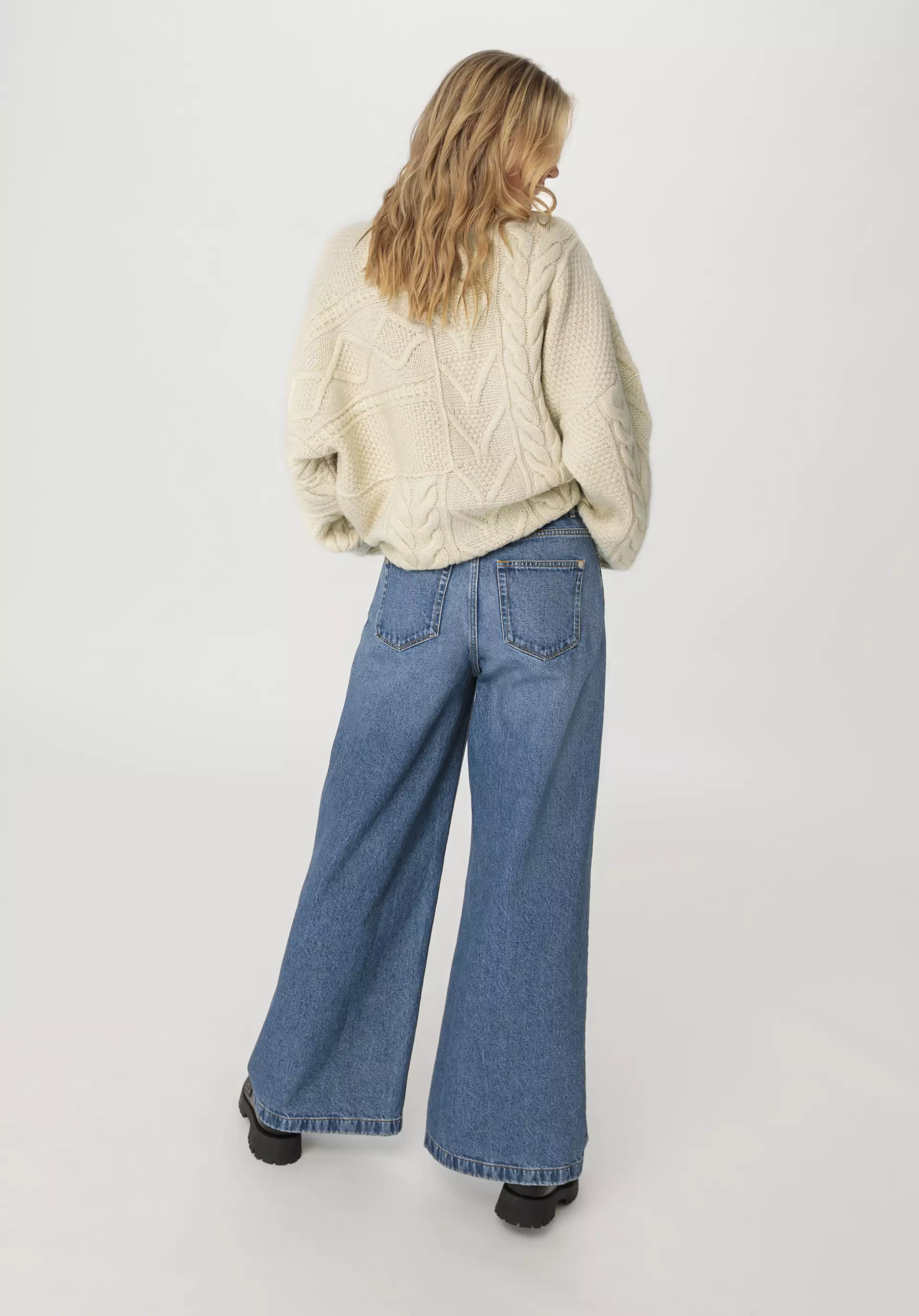 WUNDERKIND X HESSNATUR jeans high rise flared made of pure organic denim - 3