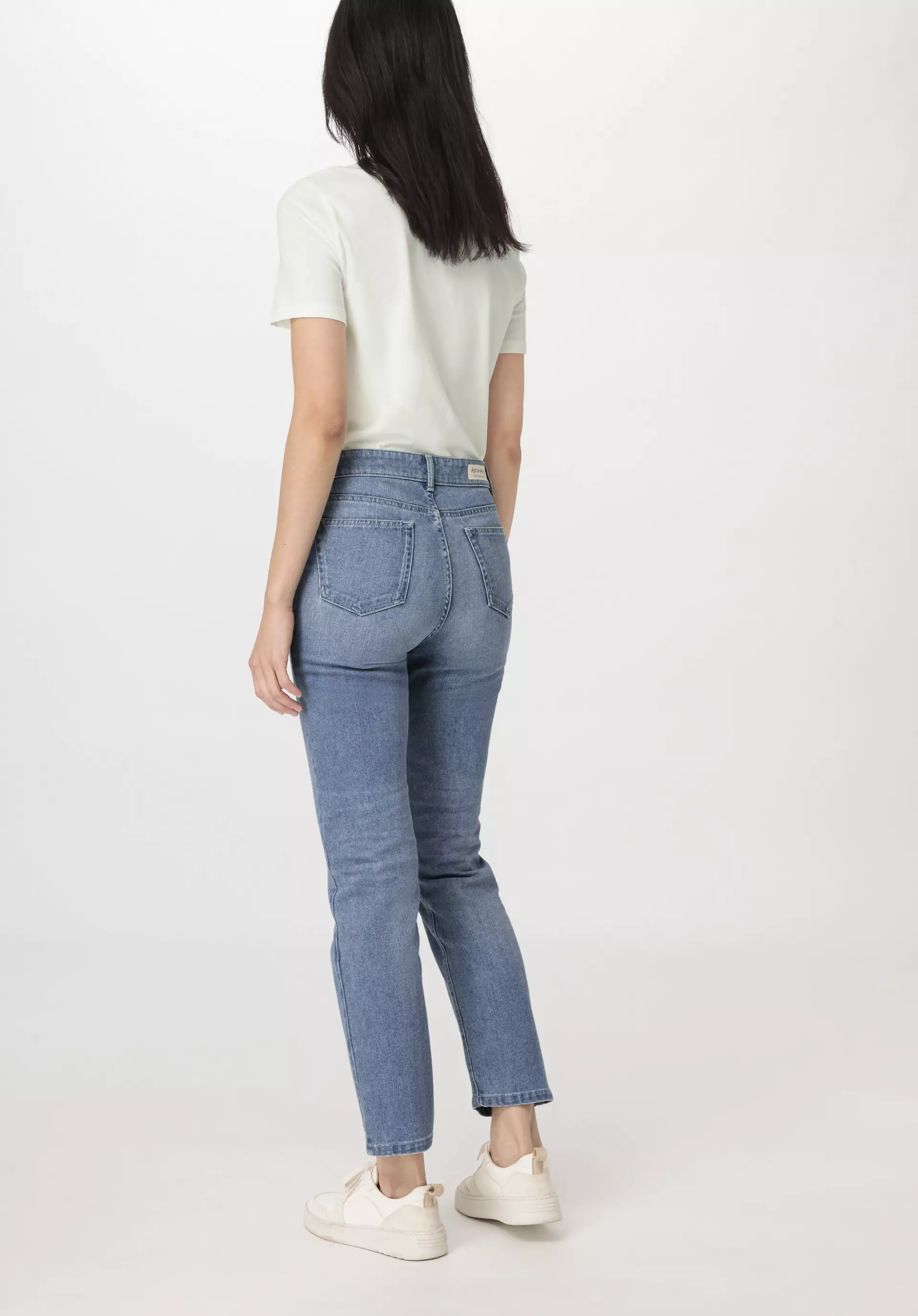 Jeans BEA High Rise Straight Cropped aus Bio-Denim - 1