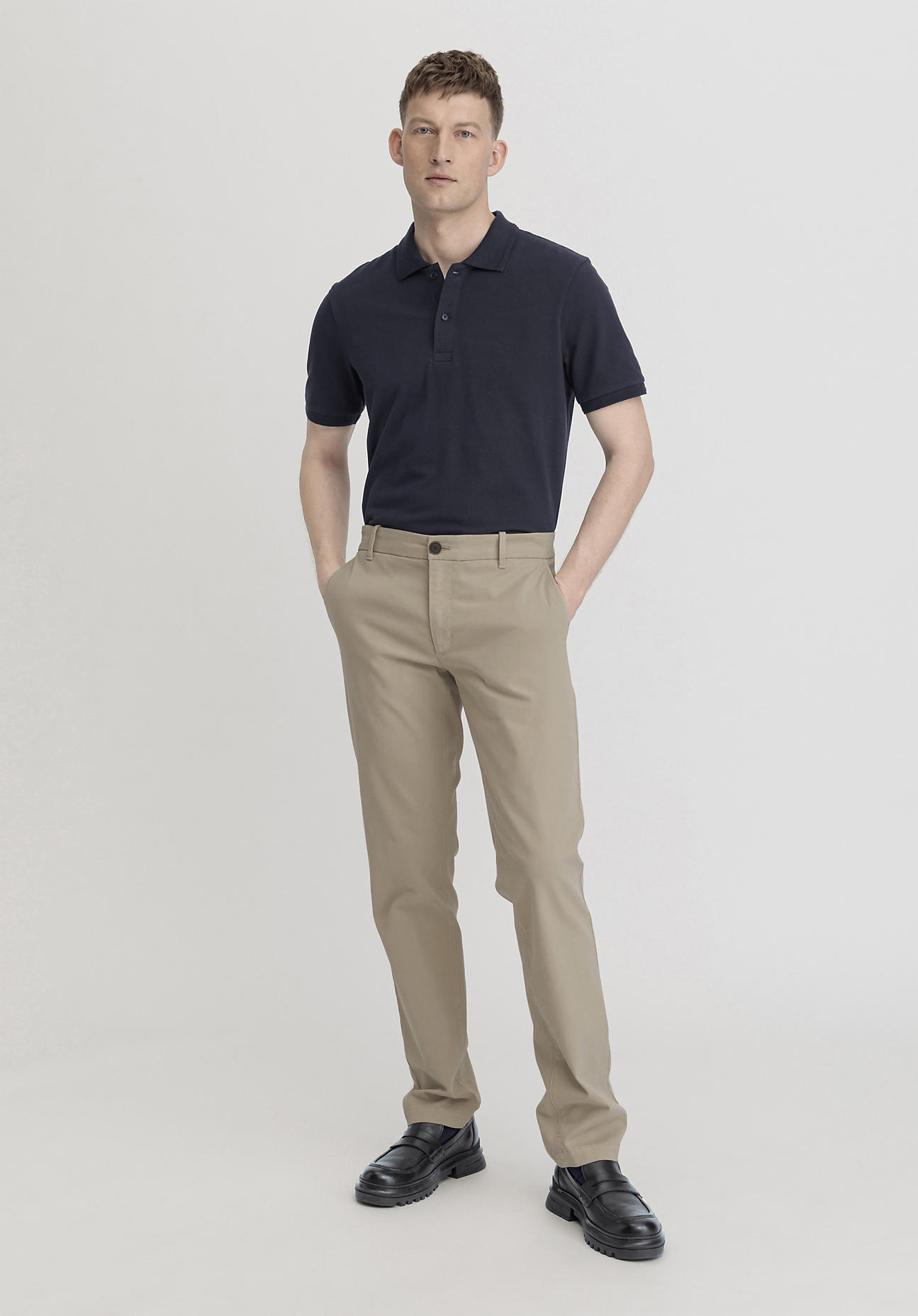 hessnatur Herren Chino LENN Regular aus Bio-Baumwolle - beige Größe 36/34