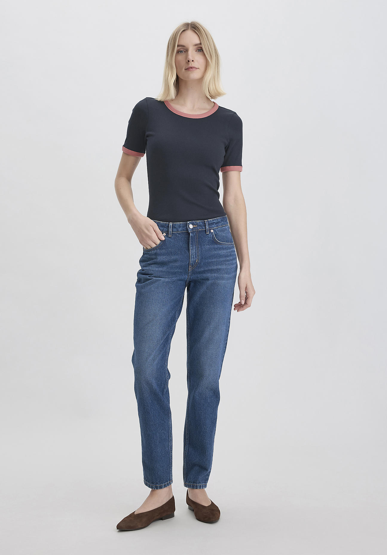 hessnatur Damen Jeans HANNA High Rise Mom aus Bio-Denim - blau Größe 30/30