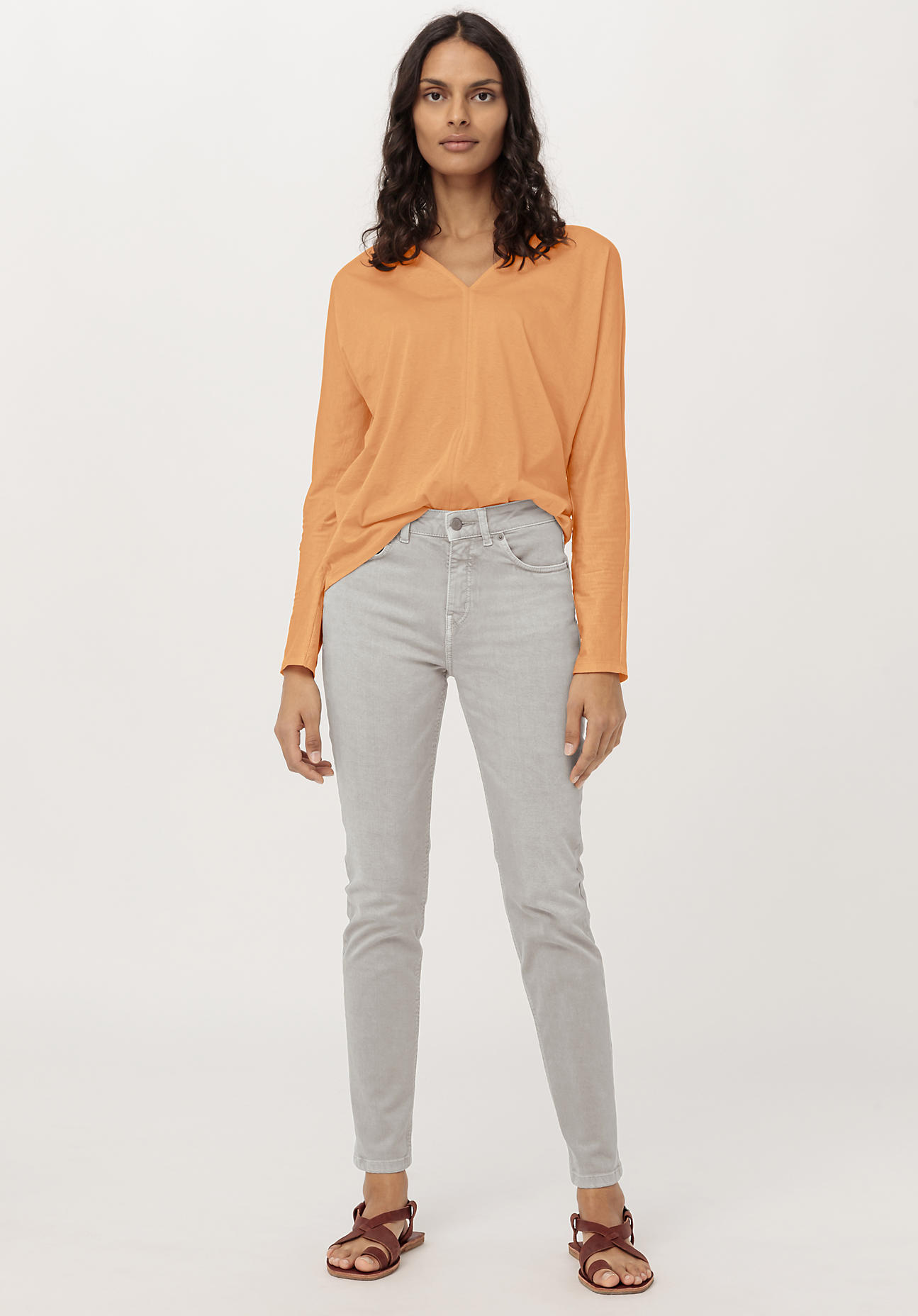 hessnatur Damen Jeans High Rise Slim Fit aus Bio-Denim – grau – Größe 27/32