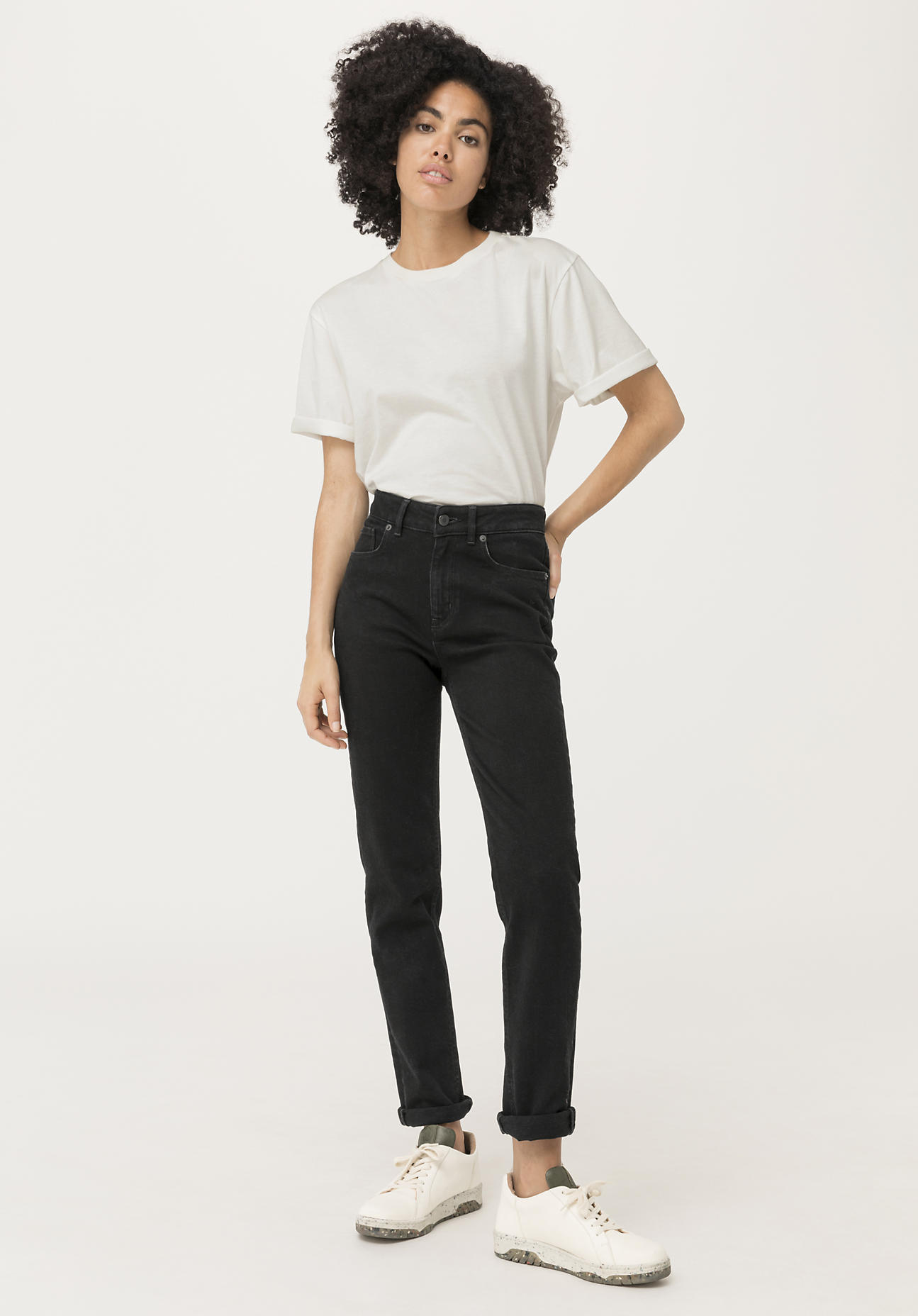 hessnatur Damen Jeans High Rise aus COREVA™ Bio-Denim - schwarz - Größe 28/30