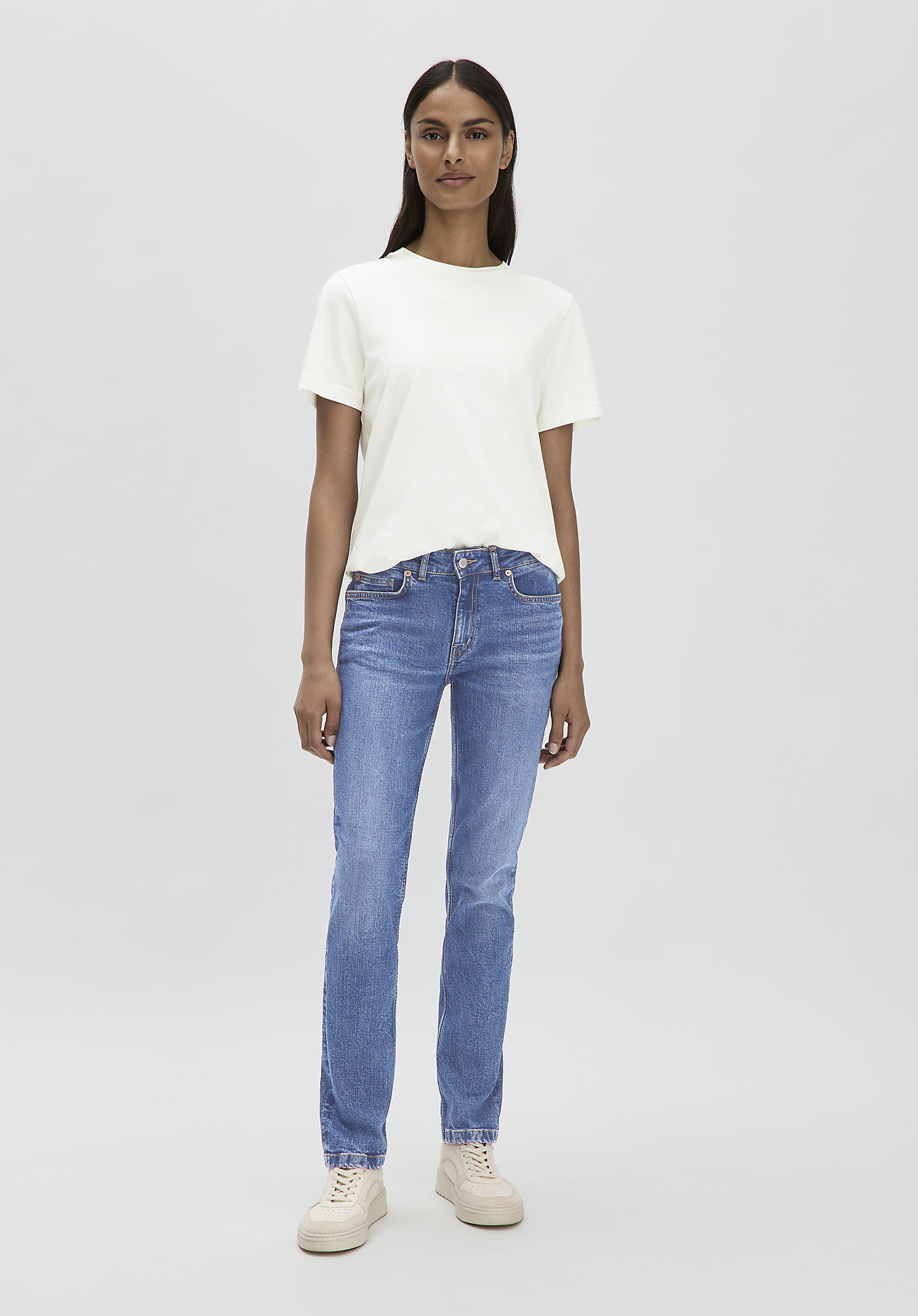 hessnatur Damen Jeans LEA Mid Rise Slim aus Bio-Denim - blau Größe 25/32