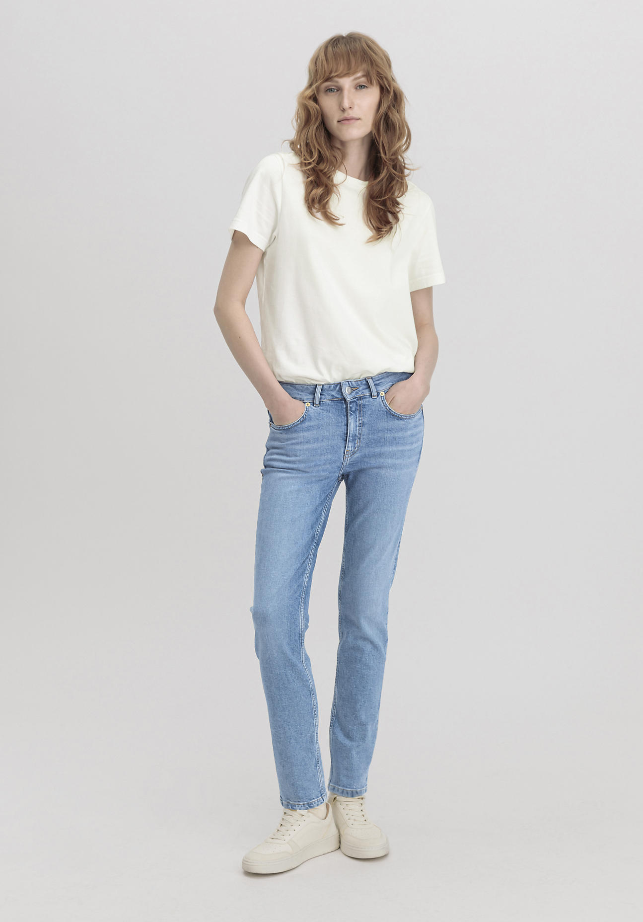 hessnatur Damen Jeans LEA Mid Rise Slim aus Bio-Denim - blau Größe 25/30