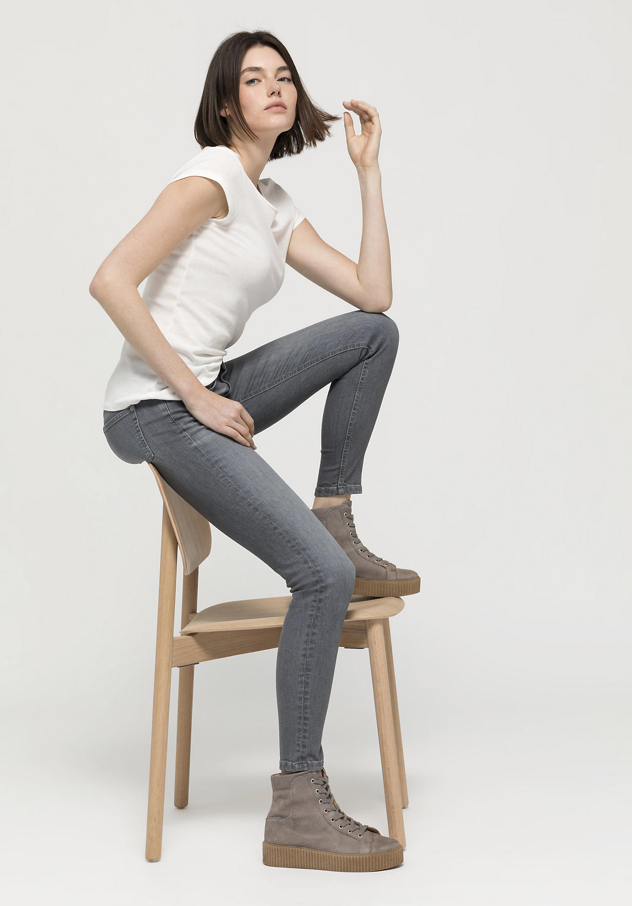 hessnatur Damen Jeans LINA Mid Rise Skinny aus Bio-Denim - grau - Größe 27/30