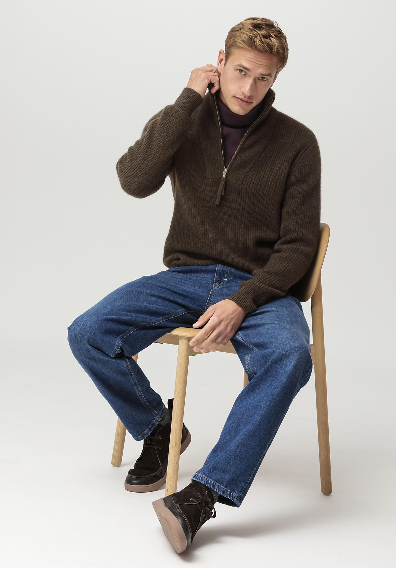 hessnatur Herren Jeans Mads Relaxed Tapered Fit aus Coreva™ Bio-Denim – blau – Größe 33/30