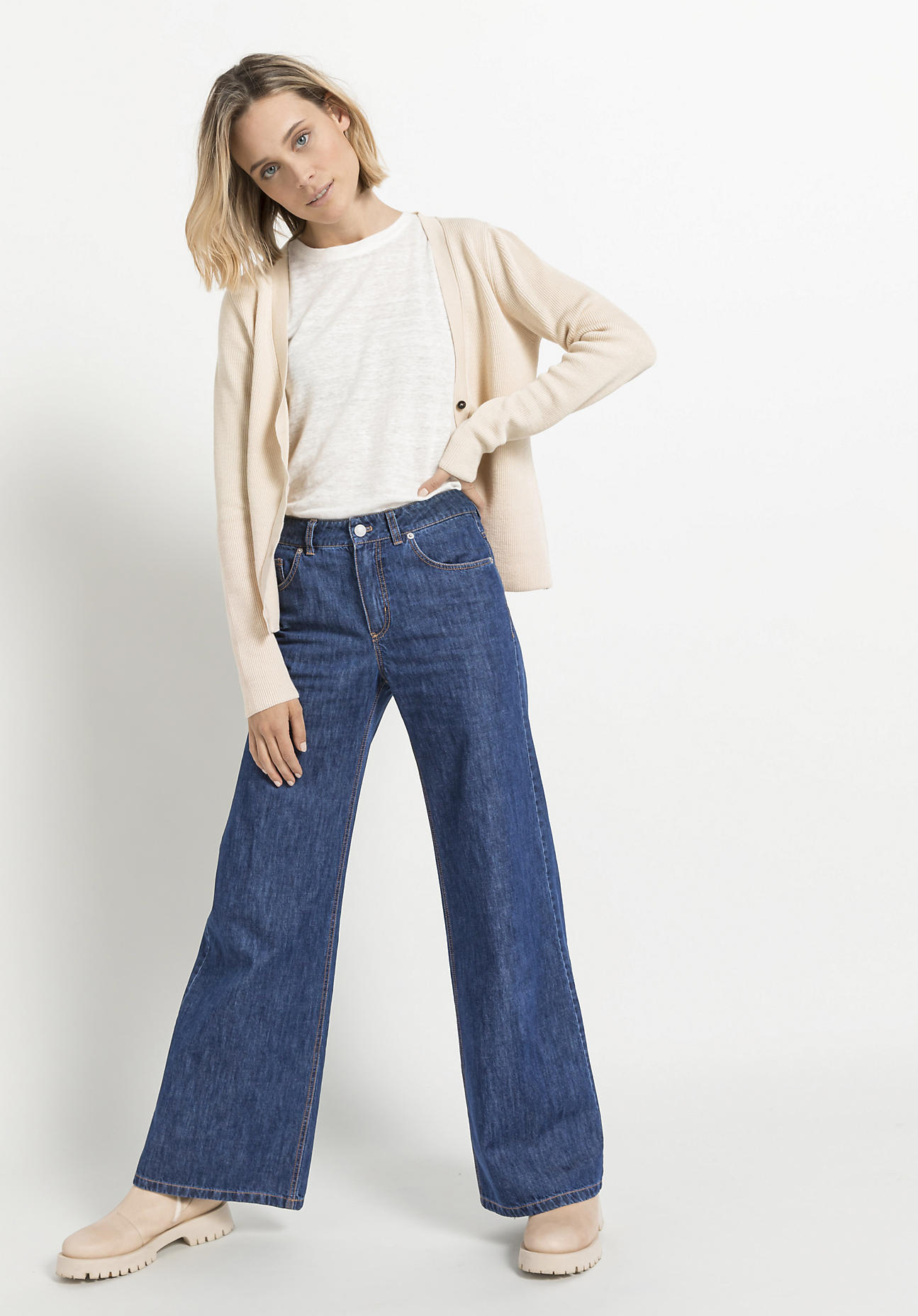 hessnatur Damen Jeans Wide Leg aus Bio-Baumwolle mit Kapok – blau – Größe 27/32