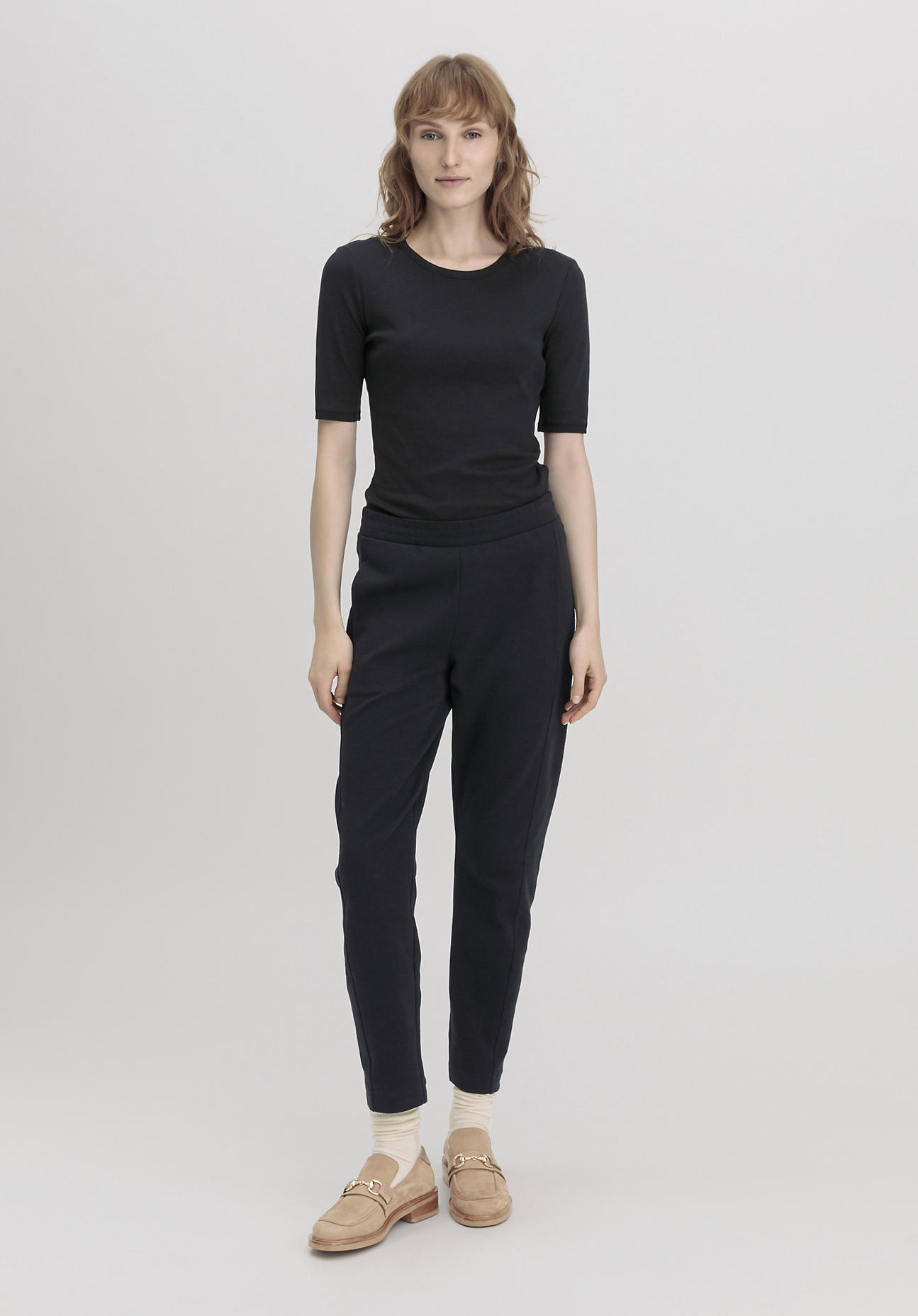 hessnatur Damen Jersey Hose Regular aus Bio-Baumwolle - schwarz - Größe 38