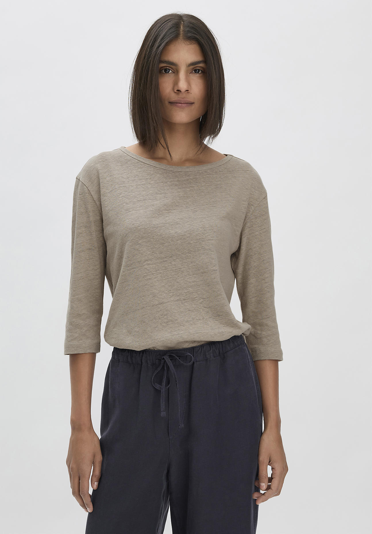 hessnatur Damen Longsleeve Relaxed aus Leinen mit reiner Bio-Baumwolle - beige Größe 36