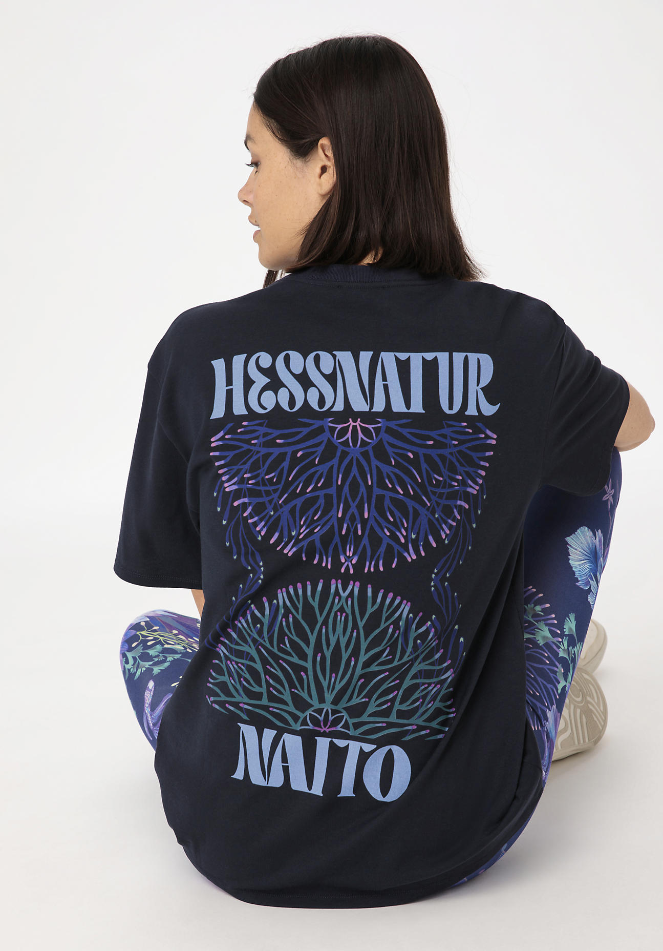 hessnatur Damen NAITO X HESSNATUR Heavy T-Shirt Relaxed aus Bio-Baumwolle - blau - Größe 36