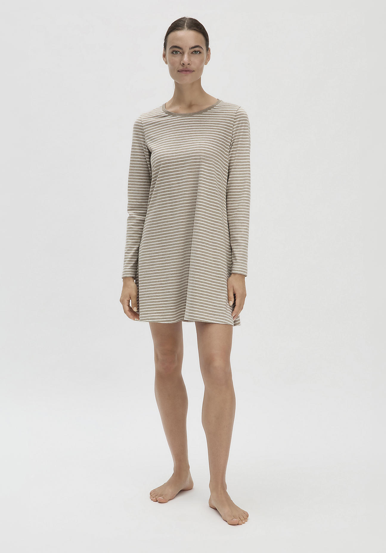 hessnatur Damen Nachthemd Relaxed PURE COTTON aus Bio-Baumwolle - taupe geringelt Größe 42