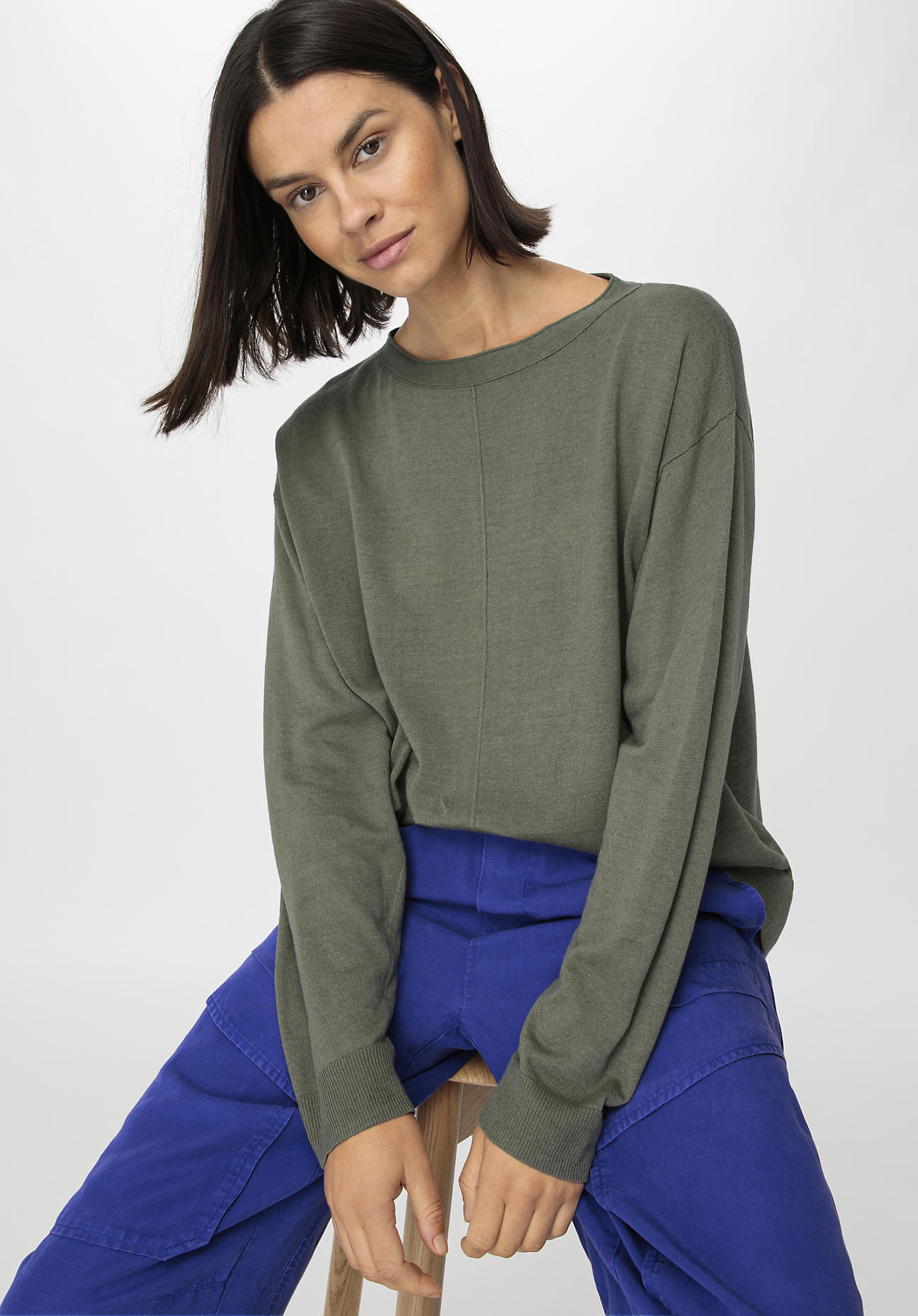 hessnatur Damen Pullover Oversize aus Leinen mit Bio-Baumwolle - grün - Größe M