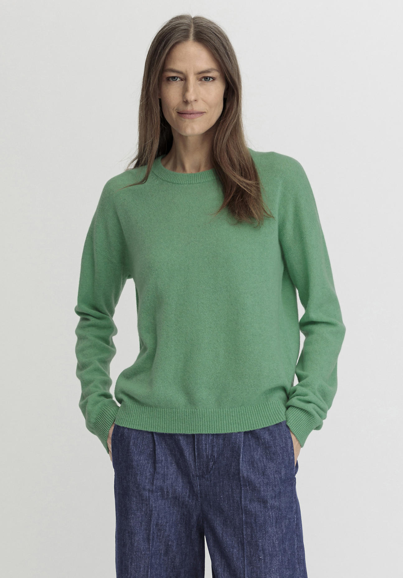 hessnatur Damen Pullover Regular aus Kaschmir - grün Größe 46