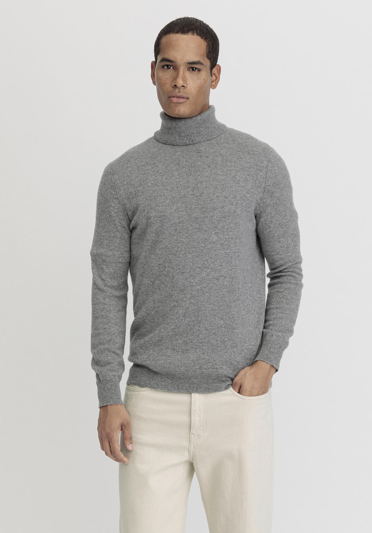 hessnatur Herren Rollkragen-Pullover Regular aus Bio-Merinowolle mit Kaschmir - grau Größe 56
