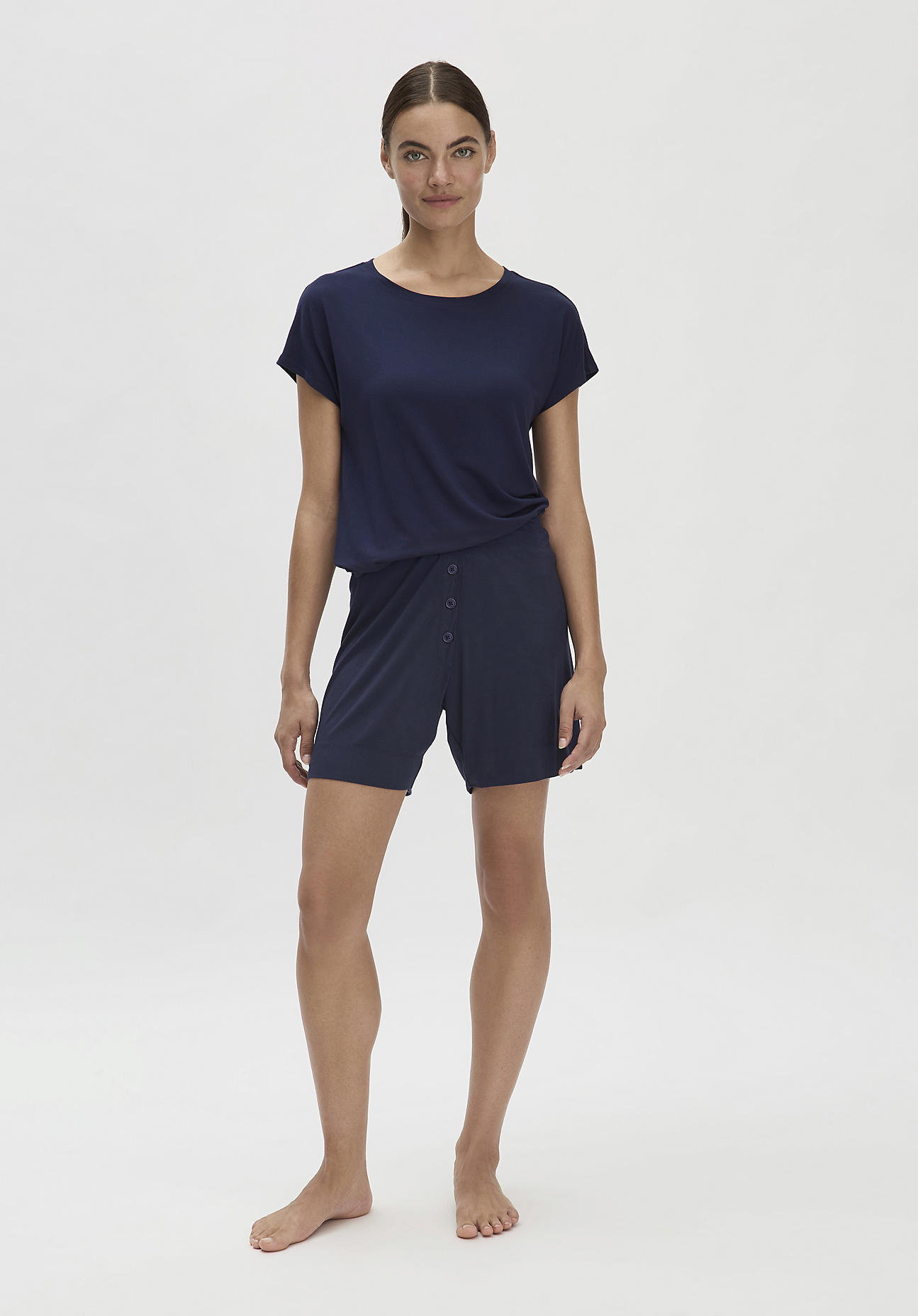 hessnatur Damen Schlafshorts Regular PURE FLOW aus TENCEL™ Modal - blau Größe 46