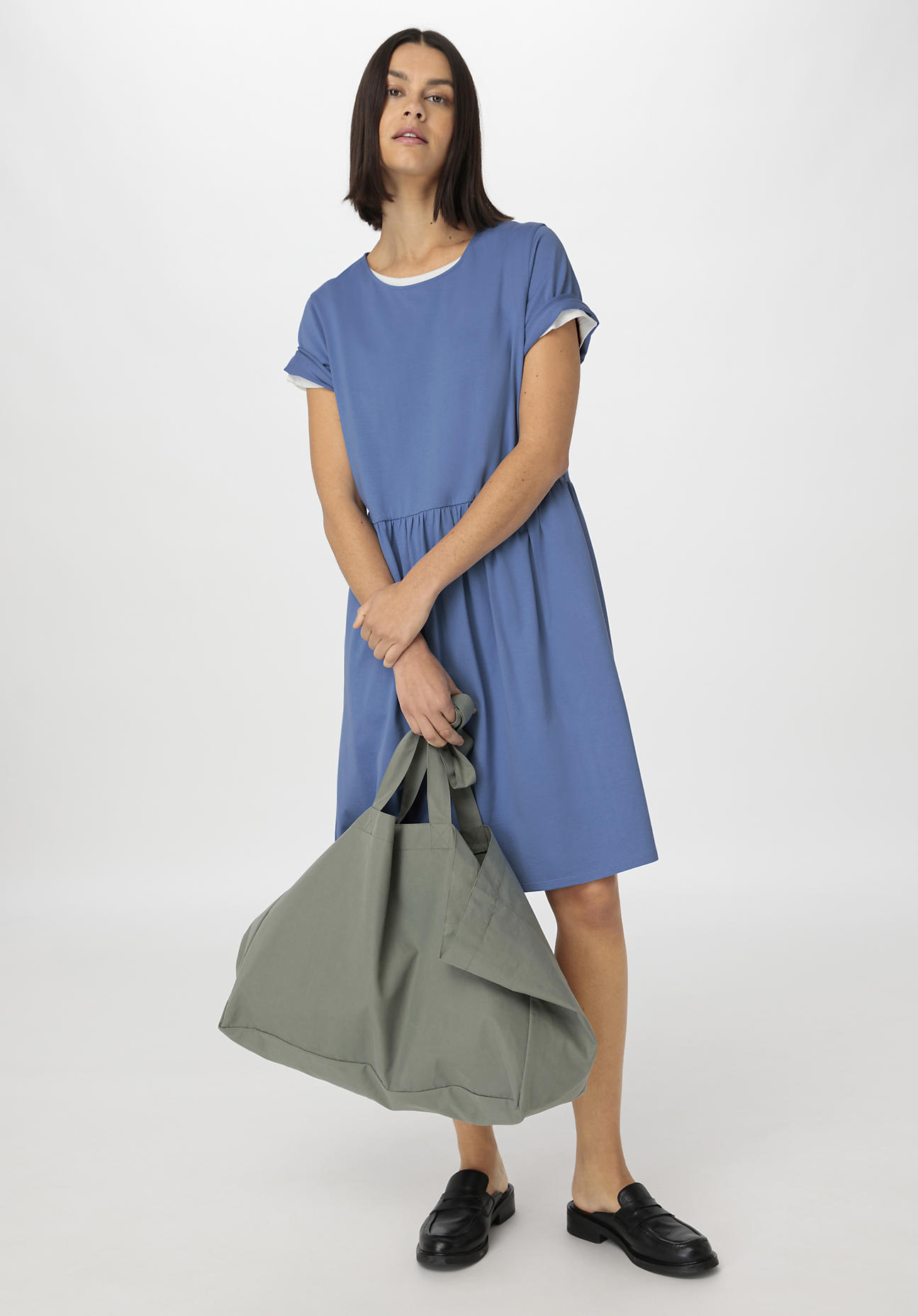 hessnatur Damen Shirt-Kleid Mini Regular aus Bio-Baumwolle - blau Größe 48