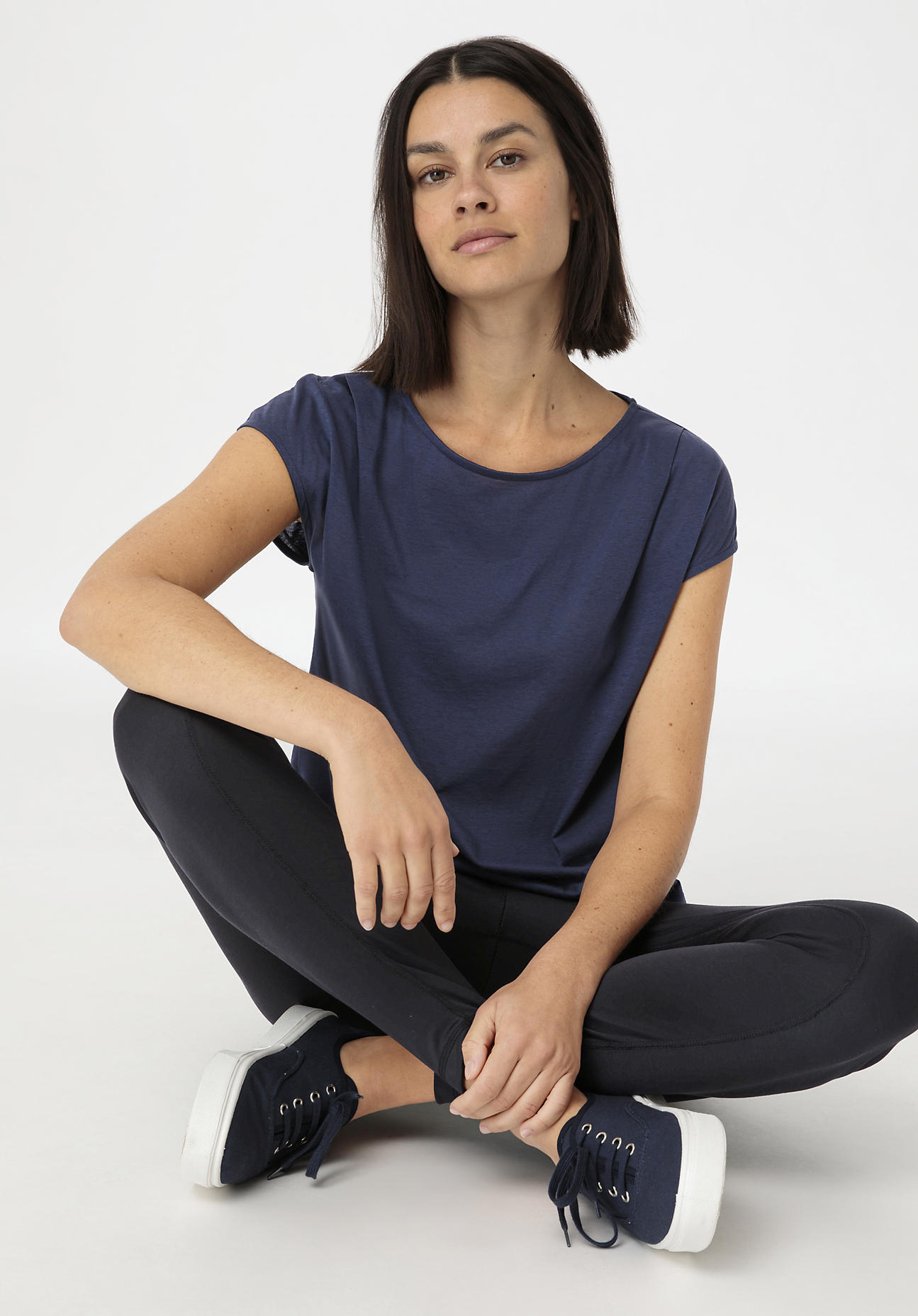 hessnatur Loungewear Shirt Regular ACTIVE LIGHT aus Bio-Baumwolle - blau Größe 46