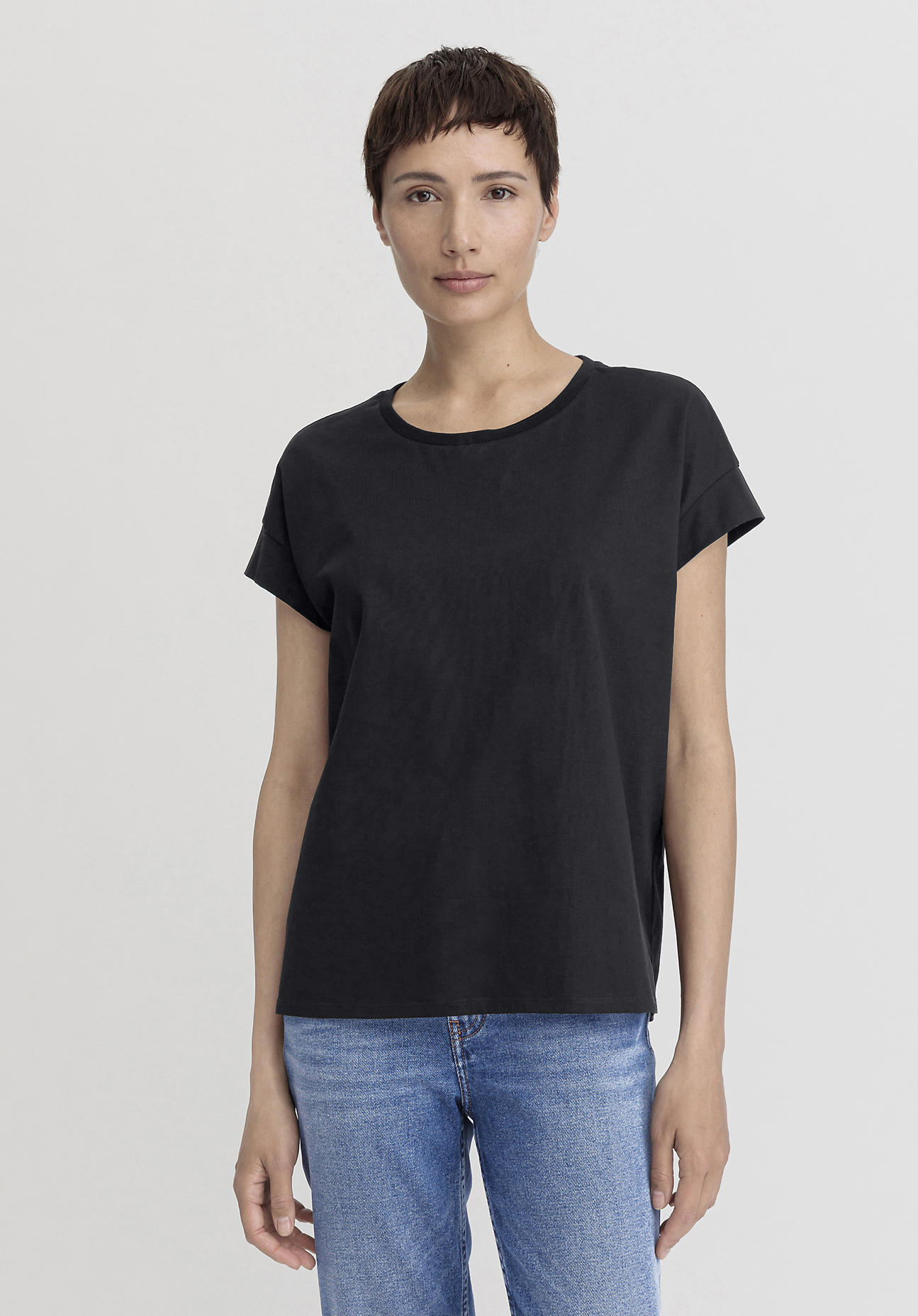 hessnatur Damen Shirt Relaxed aus Bio-Baumwolle - schwarz Größe 38