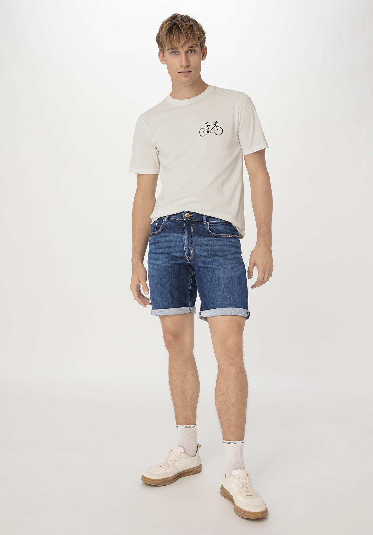 hessnatur Herren Shorts BEN Regular Straight aus Bio-Denim - blau Größe 46