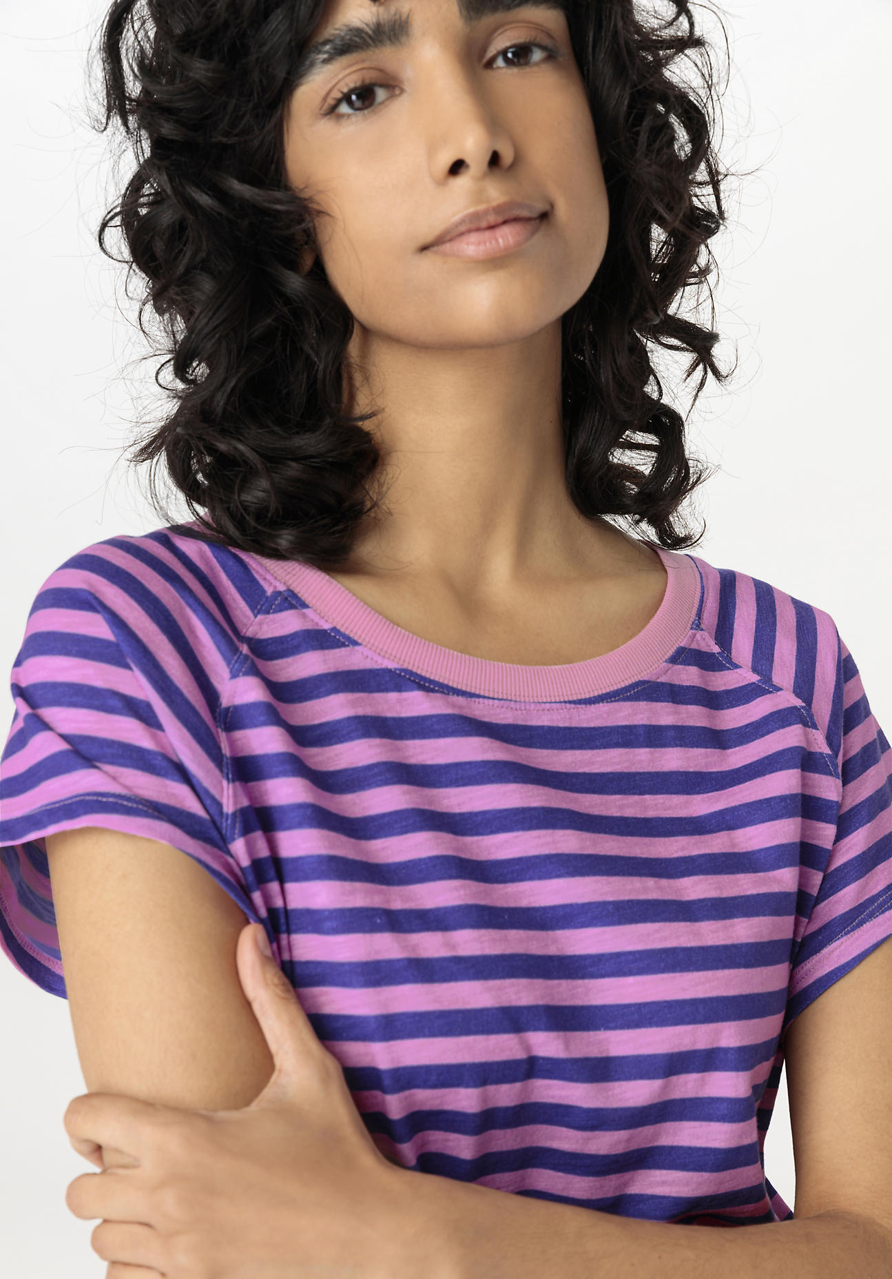 hessnatur Damen Slub Ringel-Shirt Regular aus Bio-Baumwolle - rosa - Größe 40