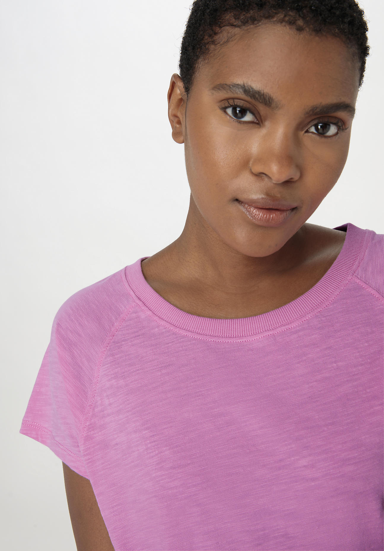 hessnatur Damen Slub Shirt Regular aus Bio-Baumwolle - rosa Größe 48