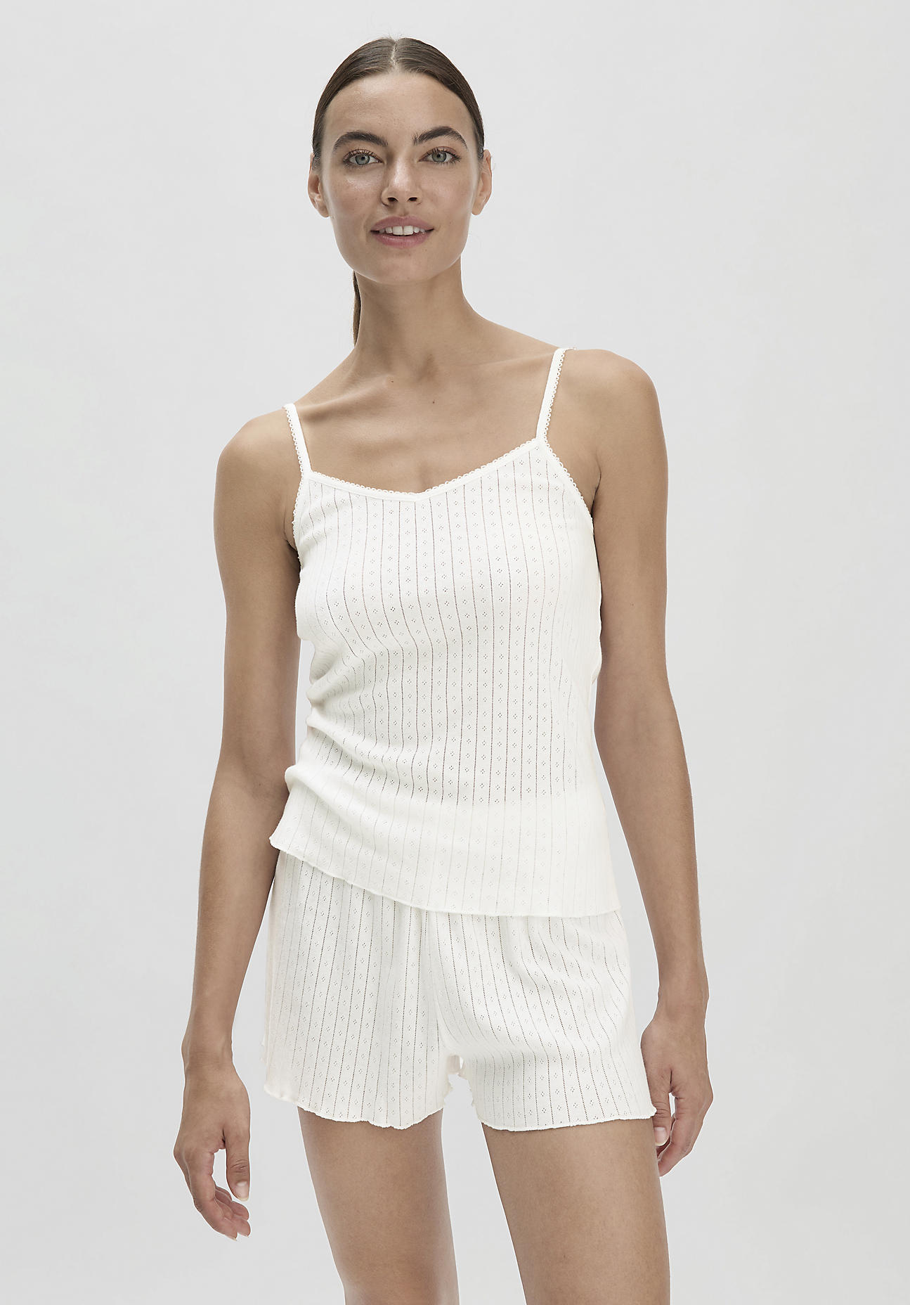 hessnatur Damen Spaghetti Top Fitted PURE POINTELLE aus Bio-Baumwolle - weiß Größe 42