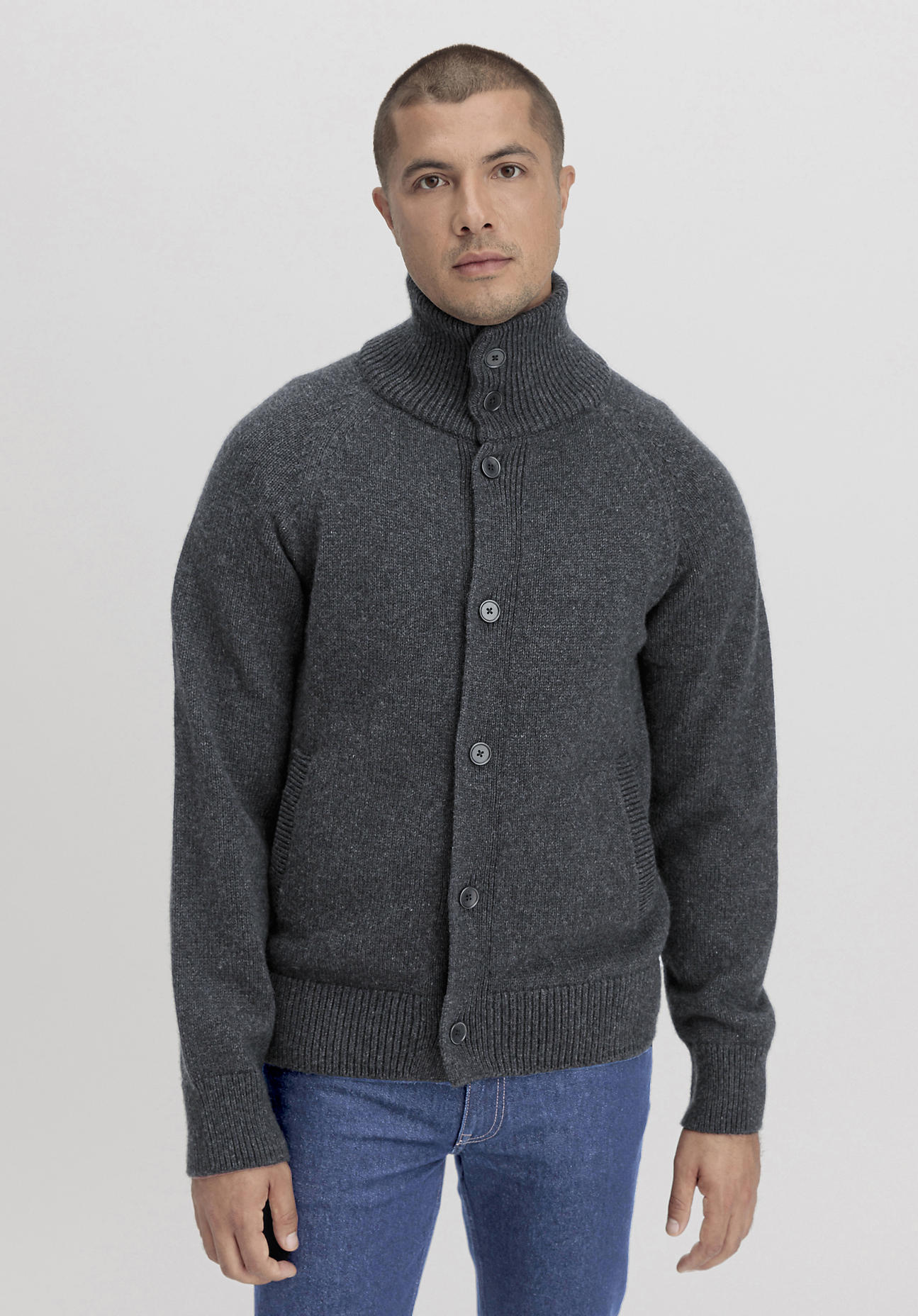 hessnatur Herren Strickjacke Chunky aus Bio-Baumwolle und Schurwolle - grau Größe 46