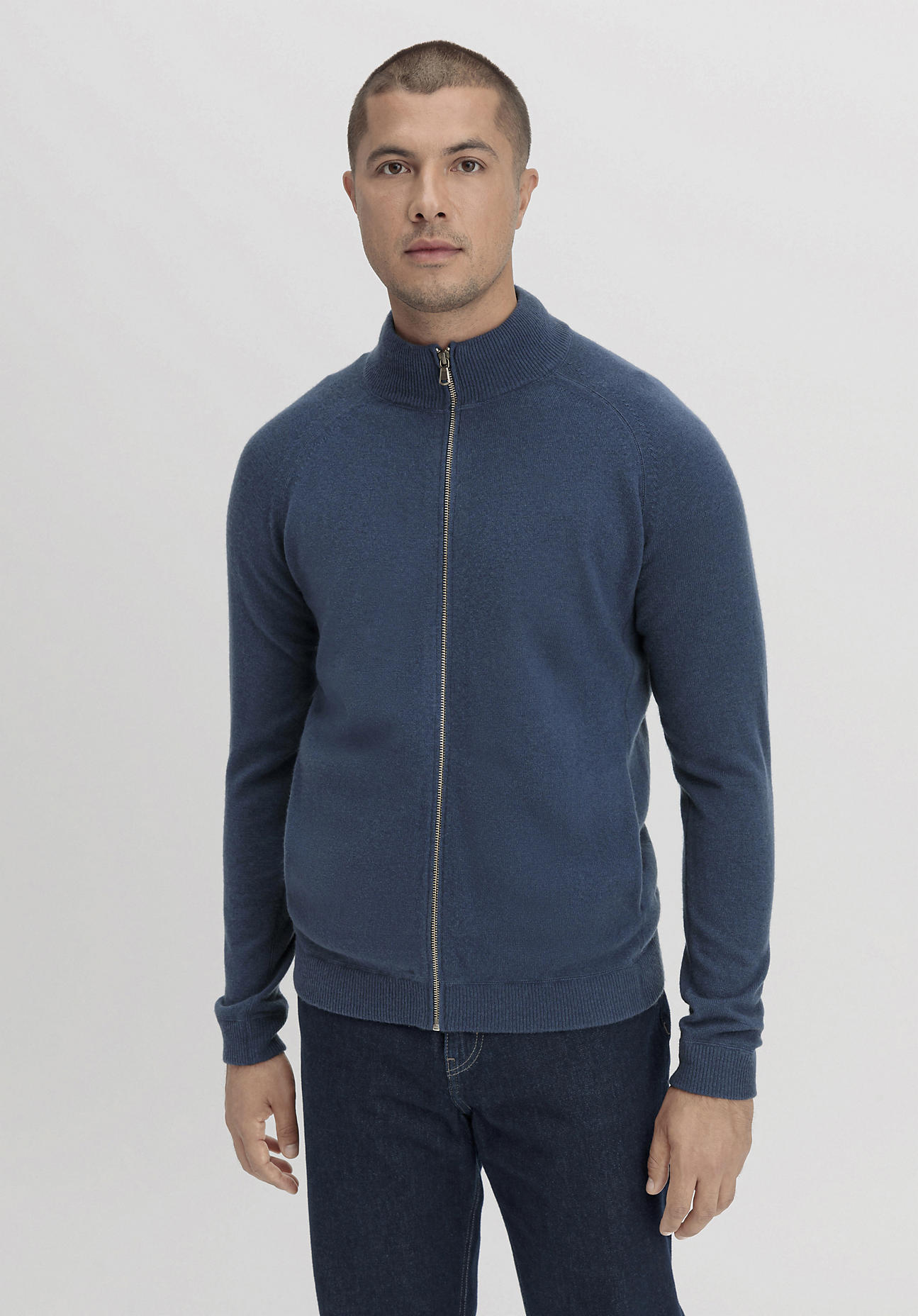 hessnatur Herren Strickjacke Zip aus Schurwolle und Kaschmir - blau Größe 56