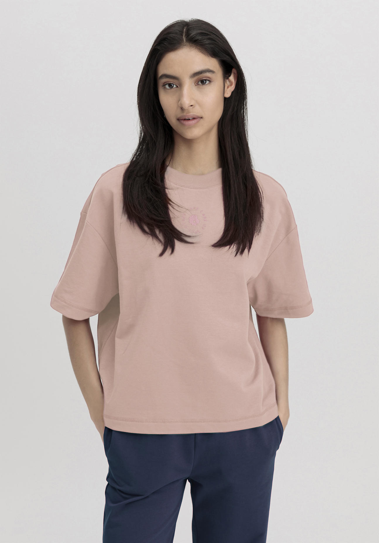 hessnatur Damen T-Shirt Cropped Oversize aus Bio-Baumwolle mit Kapok - rosa Größe 48